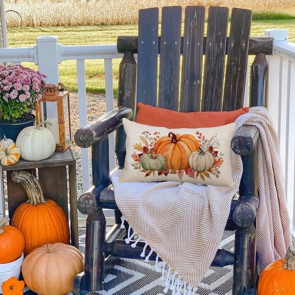 1PC Watercolor Autumn Pumpkin And Maple Leaf Lumbar Pillow Cover, Autumn Harvest Berry Floral Rectangular Pillow Cover, Linen-Feel Thanksgiving Country-Style Decorative Pillow Cover, Suitable For Sofa