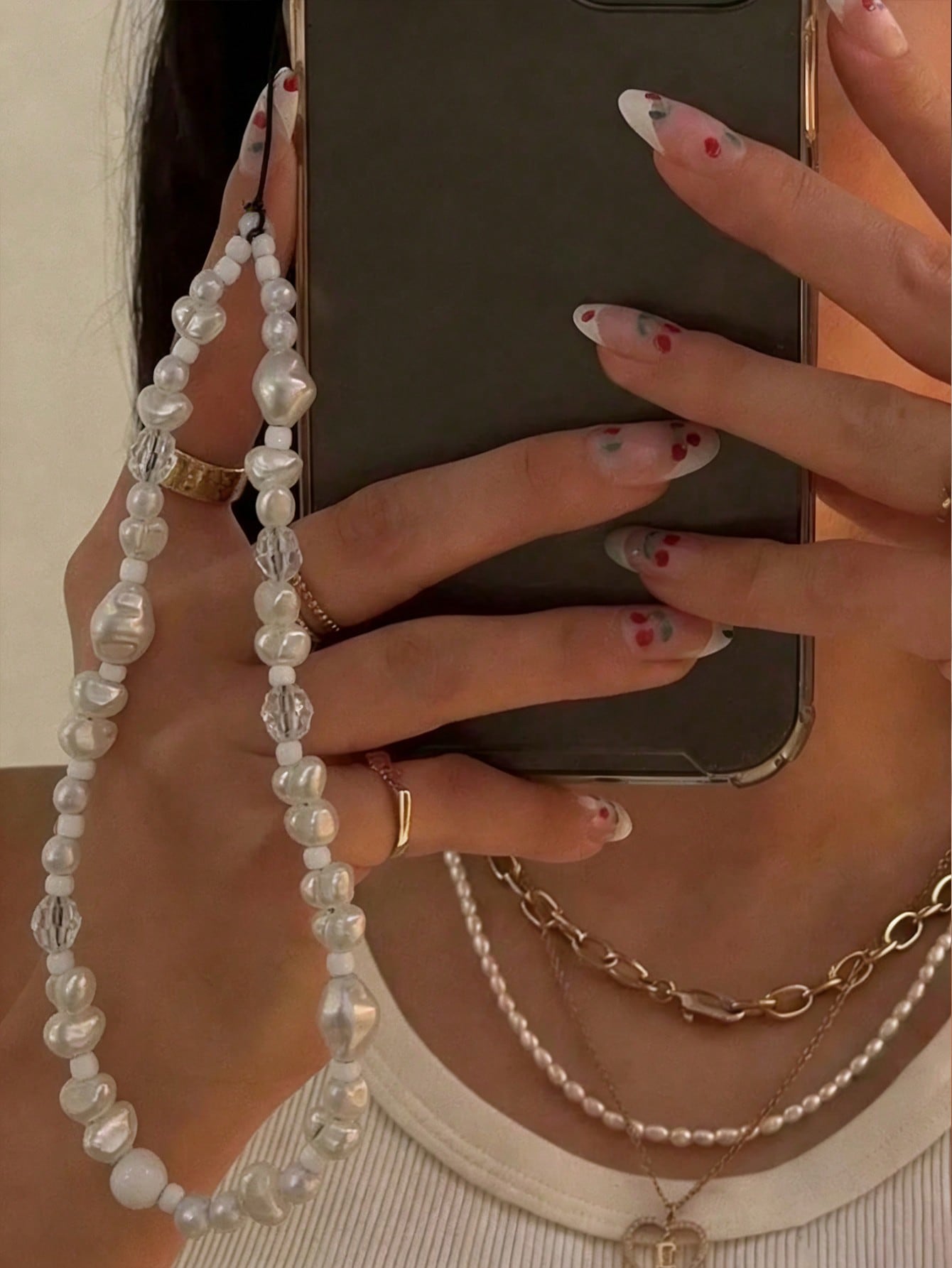 1Pc White Pearl Short Hand Wrist Lanyard For Cell Phone Classy Gifts For Mother, Family, Friends, Birthday, Holiday Phone Charm, Phone Chain