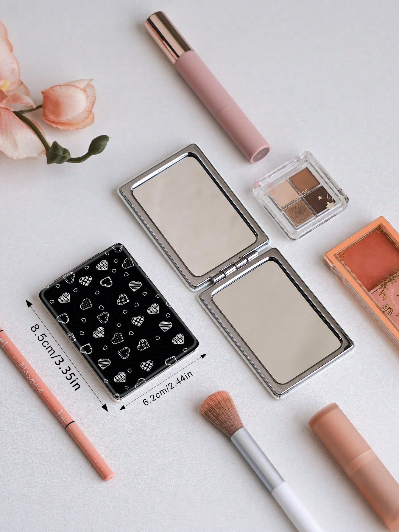 1PC Y2K Series Portable Folding Makeup Mirror, Lightweight Ultra-Thin Convenient Durable PU Leather, Suitable For Various Occasions, Travel, Party, Work, School, Suitable For All Ages