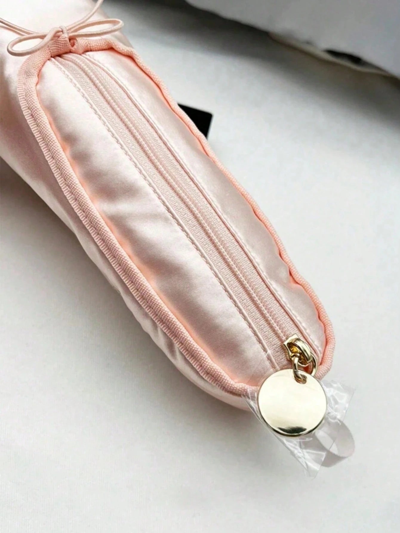 2/1pc Cute Pink Satin Ballet Shoe Shaped Makeup Bag Mini Zipper Cosmetic Pouch Bow Decor Small Lipstick Jewelry Storage Purse Portable Travel Beauty Accessory