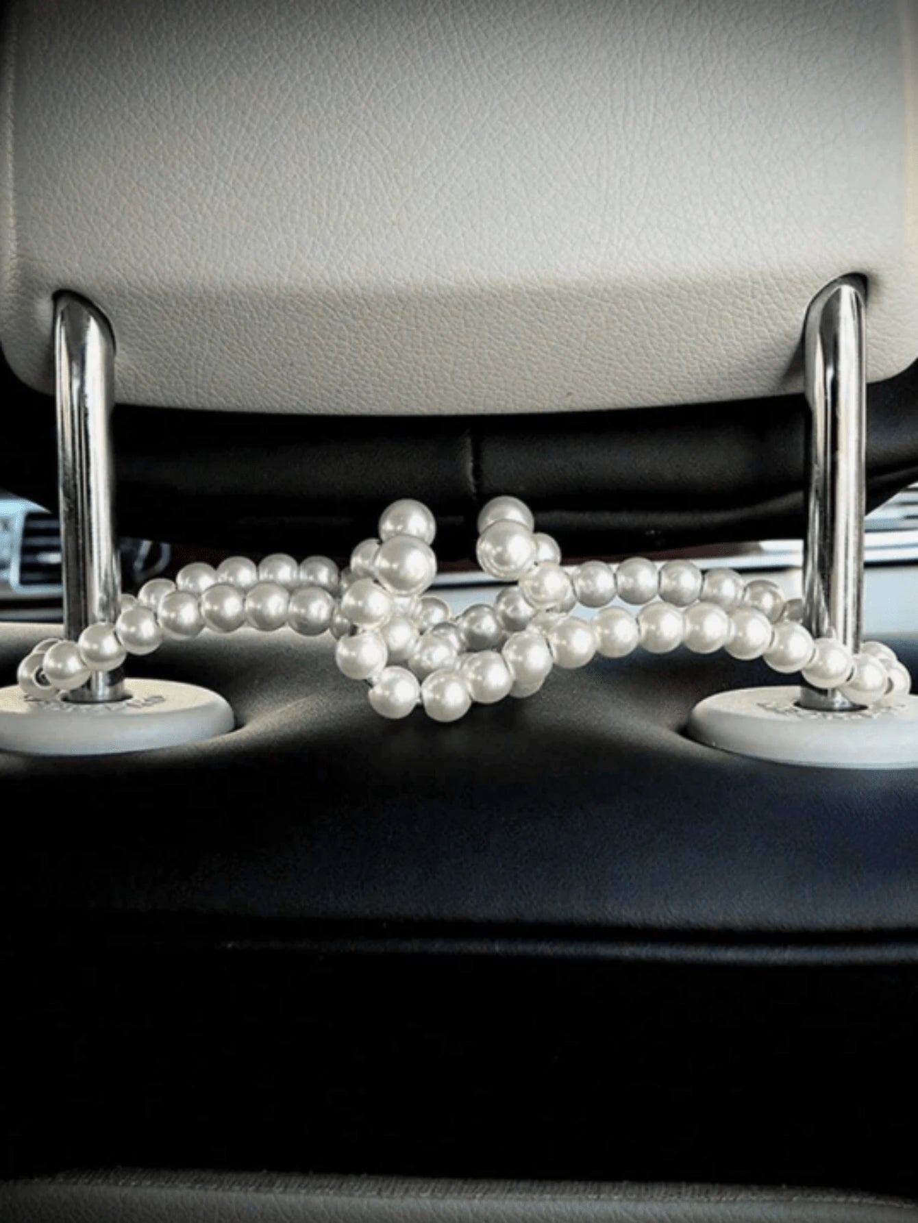 2/1pc Pearl Car Seat Back Hook, Universal Storage Organizer Hook, Car Interior Accessory