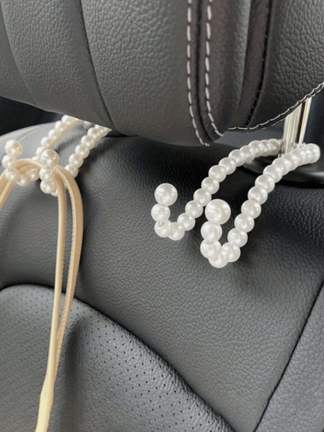 2/1pc Pearl Car Seat Back Hook, Universal Storage Organizer Hook, Car Interior Accessory