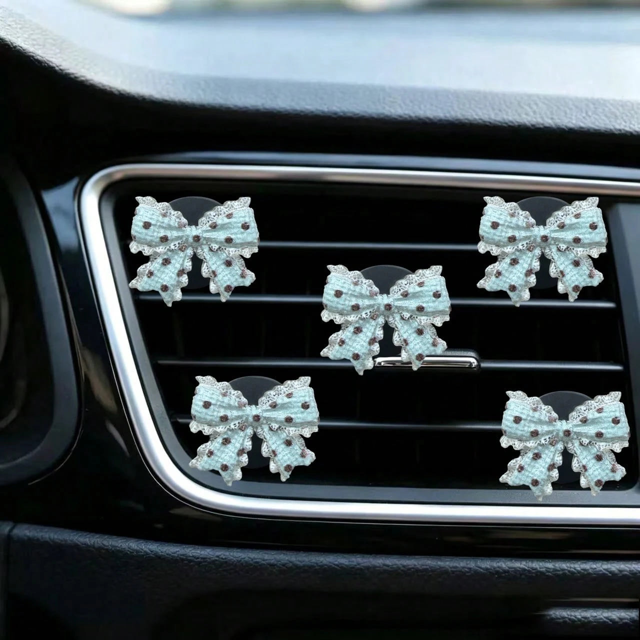 2/5pcs Cute Resin Lace Bow Car Air Vent Aromatherapy Clip, Women's Car Fragrance Decor Ornament, Polka Dot Lace Bow Air Vent Decoration, Unscented