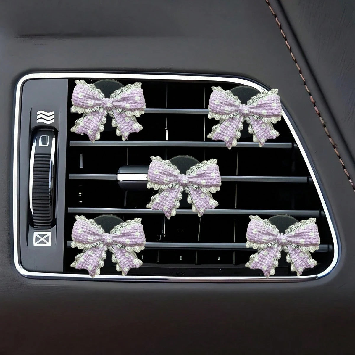 2/5pcs Cute Resin Lace Bow Car Air Vent Aromatherapy Clip, Women's Car Fragrance Decor Ornament, Polka Dot Lace Bow Air Vent Decoration, Unscented