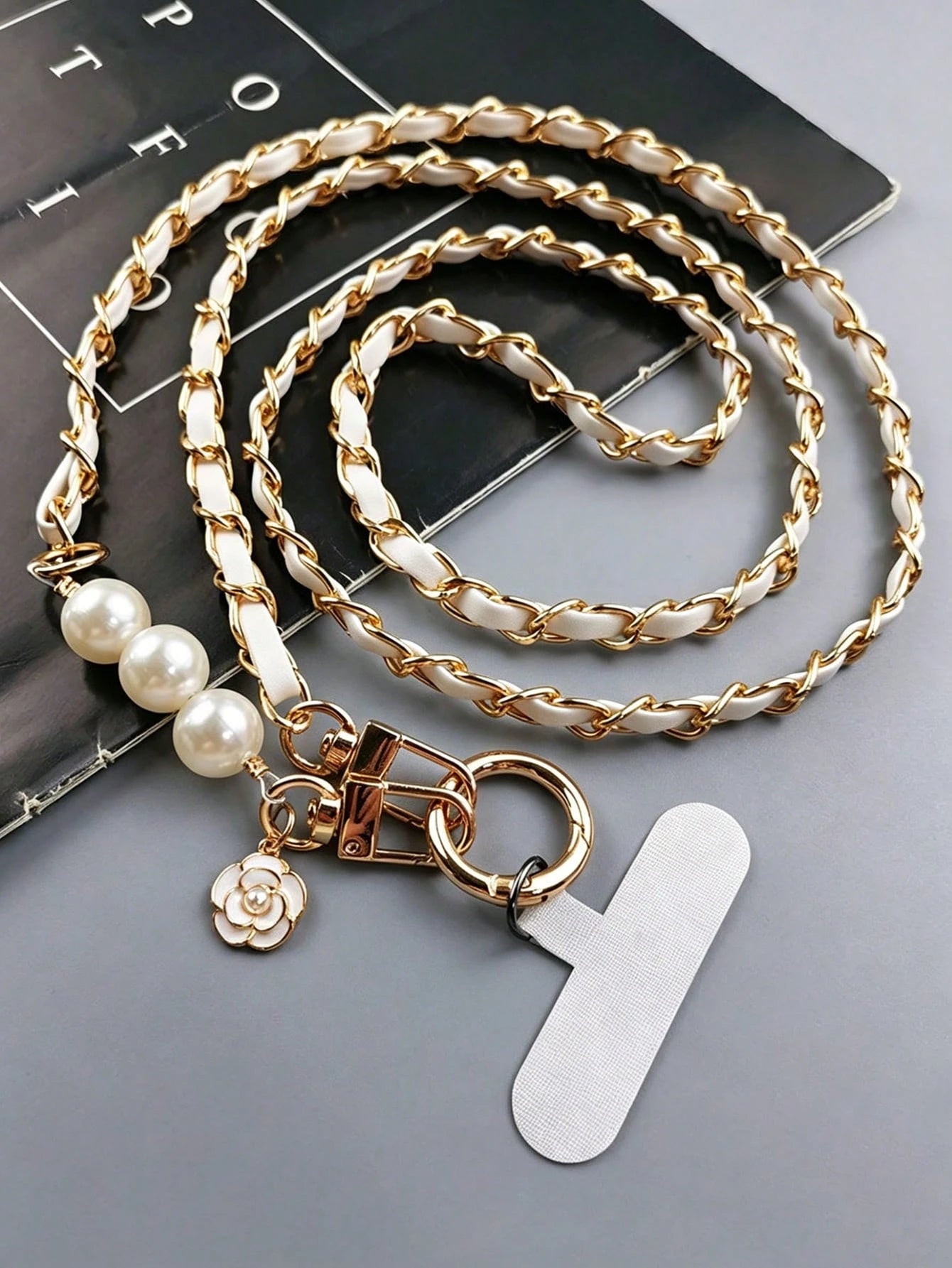 2026 Long Phone Lanyard Crossbody Shoulder Strap High-End Pearl Leather Chain Women's Outdoor Travel Pendant Bag Shell, Hiking, Unisex, Phone Wrist Strap, Keychain, Phone Charm, Phone Accessories, Mob
