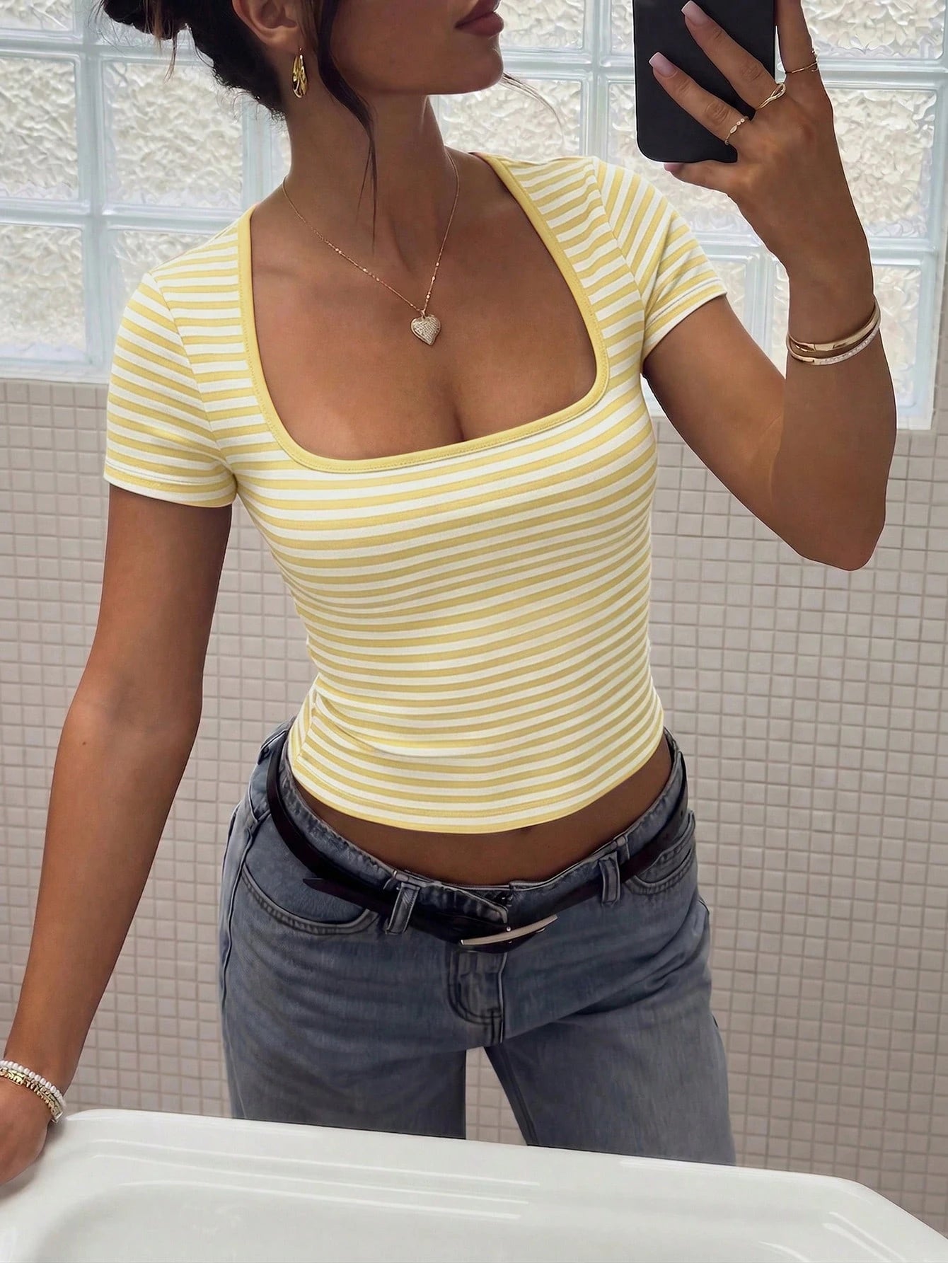 2026 Spring/Summer Striped Casual Versatile Elegant Square Neck Contrast Color Raglan Sleeve T-Shirt, Suitable For Office, Party, Travel And Multiple Occasions