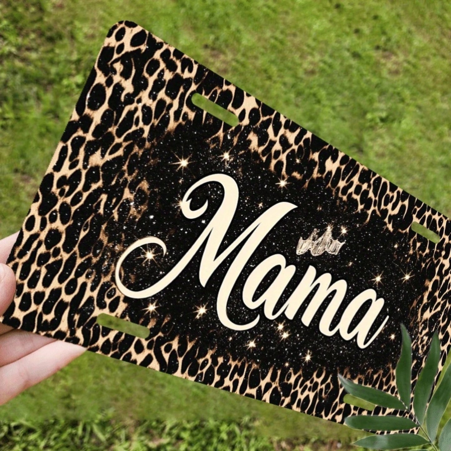 2D Flat Design, Single-Piece, For Decorative Purposes Only, "Mama" License Plate Frame, Leopard Print Glitter Design, Car Decoration, 12" X 6", Unisex, License Plate Decoration, Car, Charming Style, M