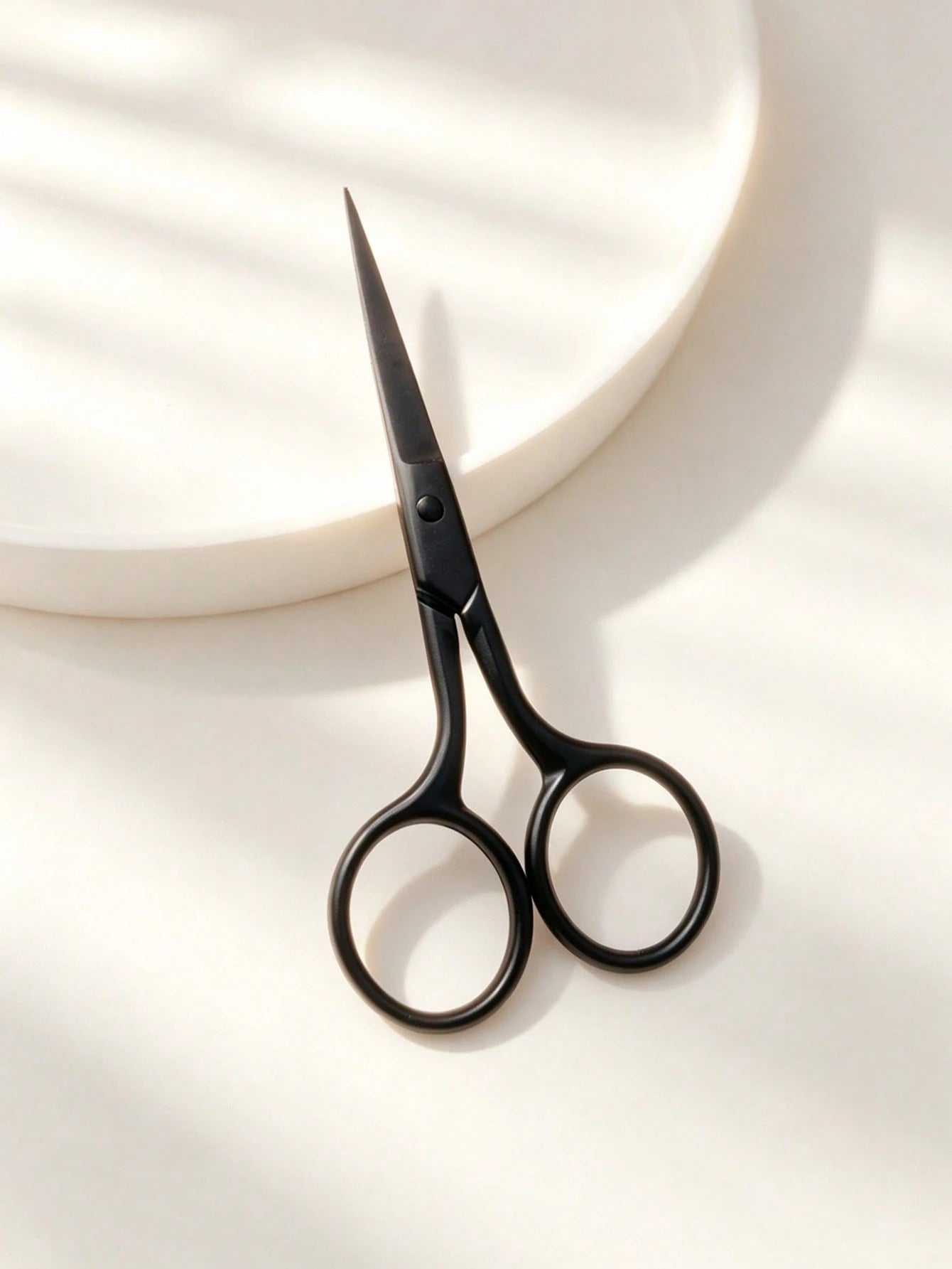 2pcs/1pc Black Sharp Beauty Scissors, Stainless Steel Pointed Eyebrow Trimming Scissors, Facial Hair, Eyebrow, Nose Hair, Beard Trimming, Mini Portable, Beauty Tool, Travel, Bedroom, Vanity, Gift For