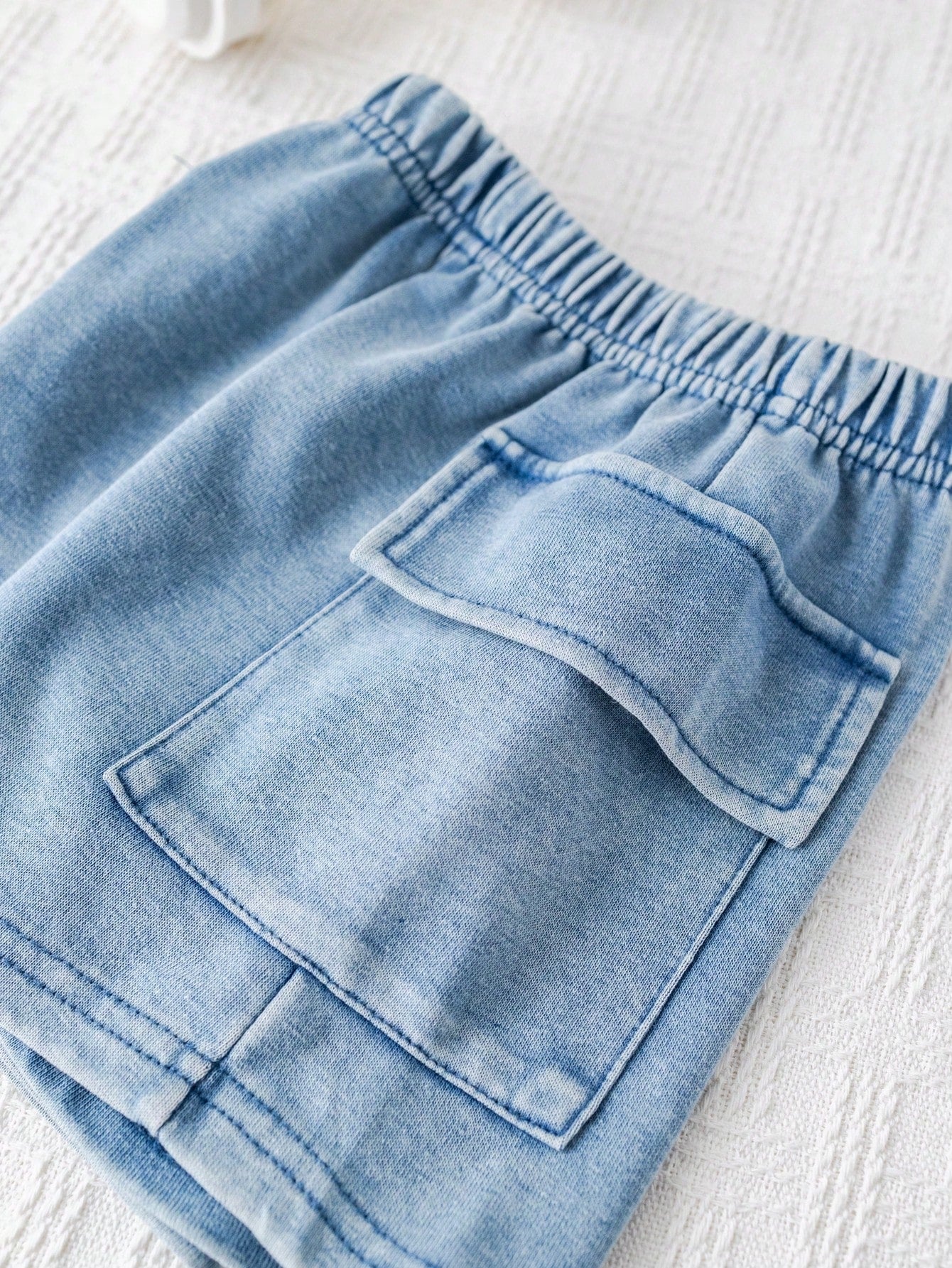 2pcs Baby Boy Summer Casual Hooded Denim Top And Cargo Denim Shorts Knit Denim Set