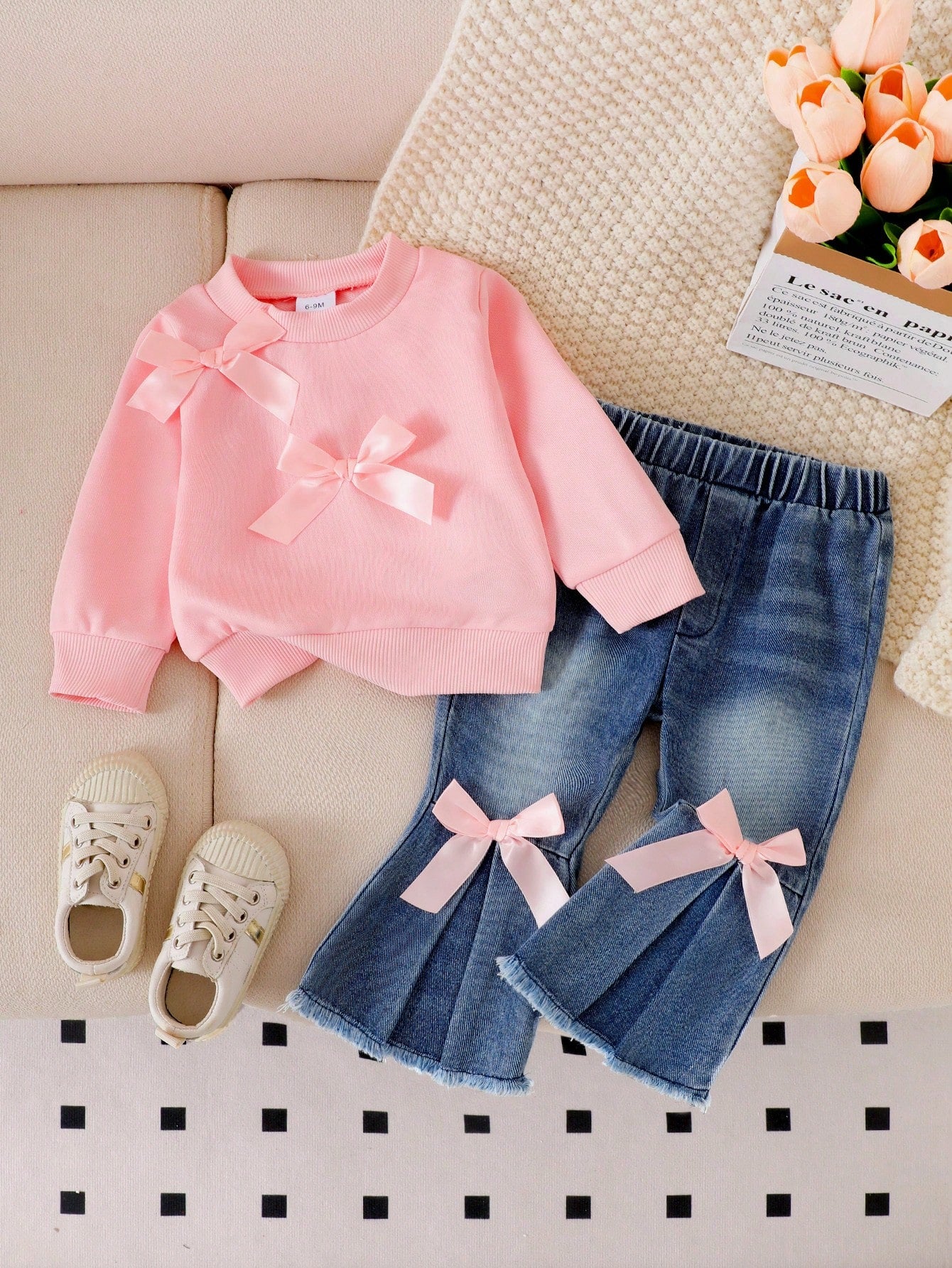 2pcs Baby Girl Fashion Casual Set: Crew Neck Long Sleeve Sweatshirt With 3D Bow Decor And Skinny Flare Leg Jeans Pants With 3D Bow Decor