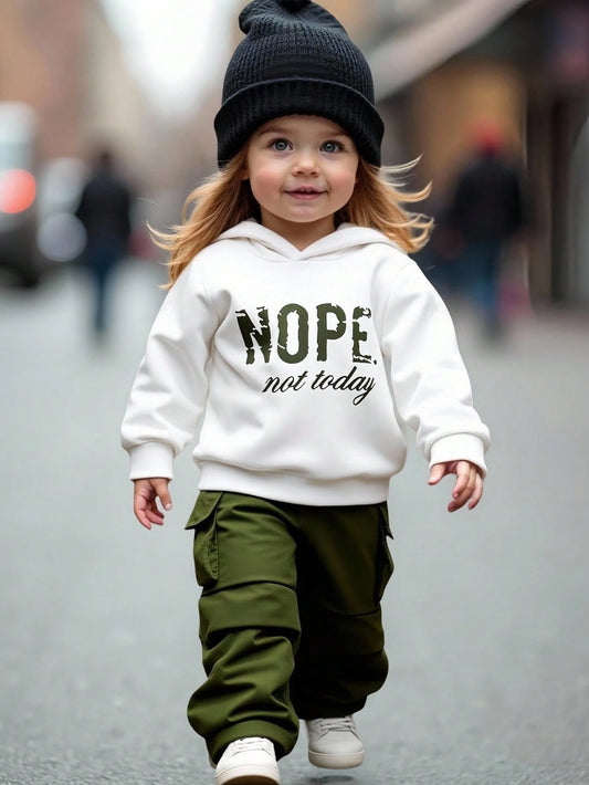 2pcs Baby Girl Set White Knitted Printed Hooded Sweatshirt Relaxed Cargo Pants Elastic Waist Loose Fit Casual Date Autumn Winter Fashionable Outfit