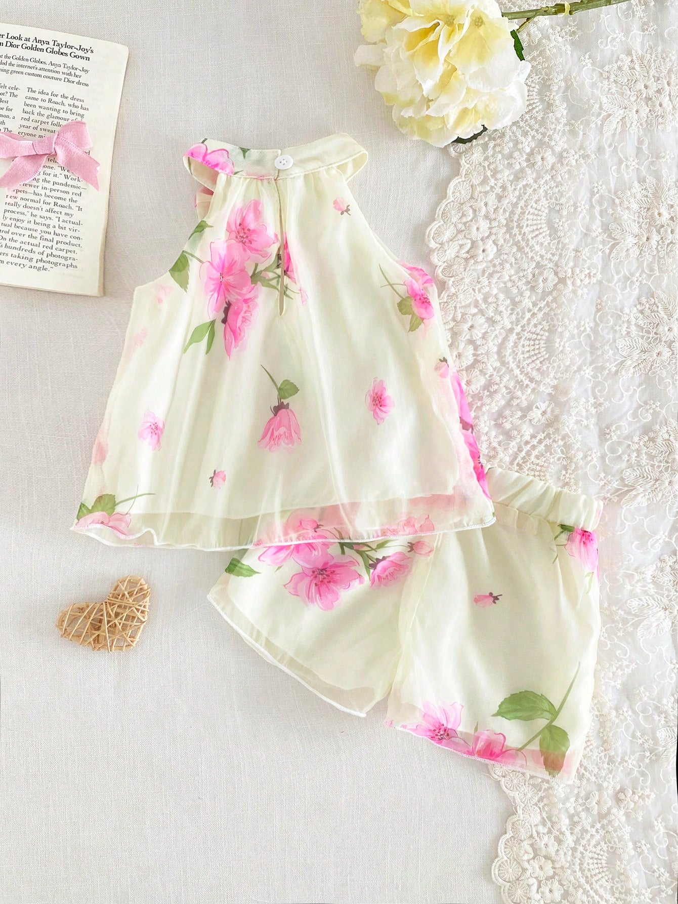 2pcs Baby Girls Floral Print Chiffon Bow Decor Sleeveless Spaghetti Strap Top+Elastic Waist Shorts Set,Cute,Summer,Beige,2nd Birthday,Sweet Outfits