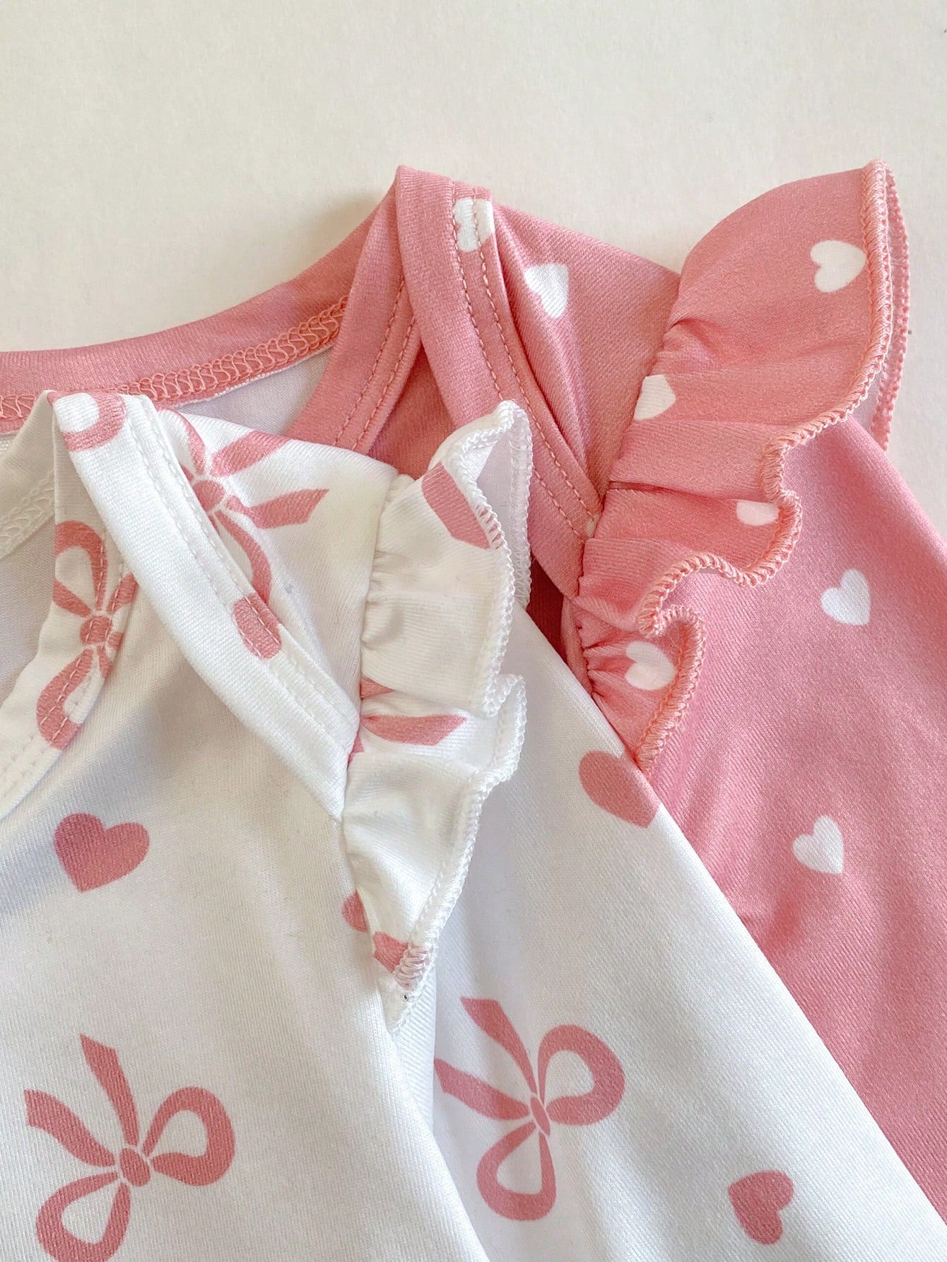 2pcs Newborn Baby Girl Pink Baby Pink Pastel Bow Heart Cartoon Print Footed Jumpsuit Set With Headband Soft Comfortable Sleepwear Autumn Cute Kawaii