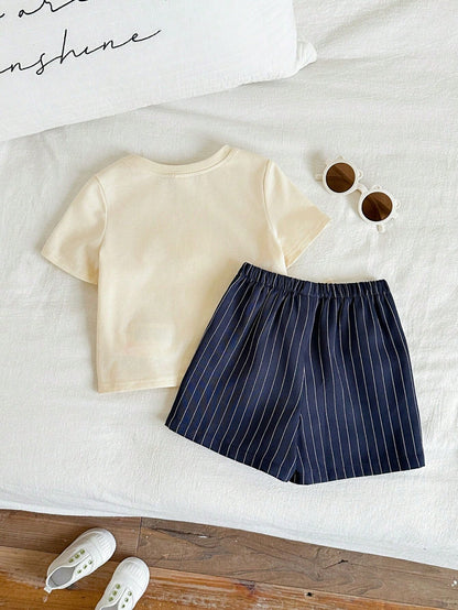 2pcs/Set Baby Boy Cute Casual Summer Knit Bear Print Short Sleeve T-Shirt & Plaid Elastic Waist Shorts Set