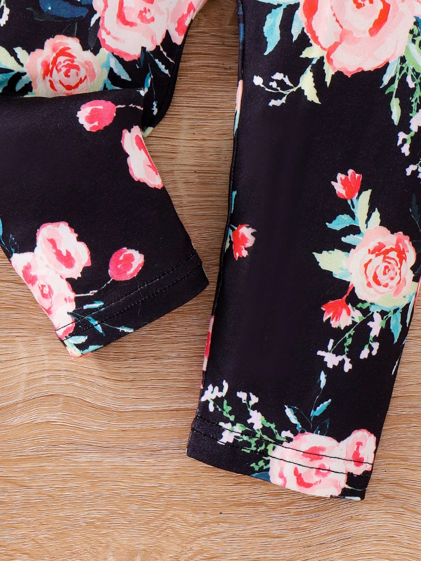 2pcs/Set Baby Girl Round Neck Long Sleeve Big Bow Knit Top & Floral Print Pants Set, Stylish For Autumn Holiday & Casual Wear