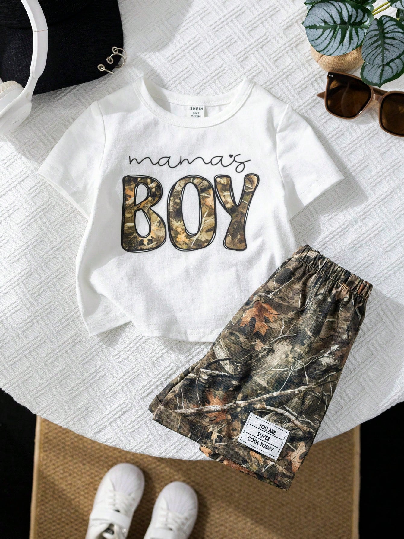 2pcs Unisex Baby Boy/Girl Casual Slogan Print Short Sleeve T-Shirt And Cargo Shorts Set, Baby Boy Outfit, Baby Boy Summer Clothes, Streetwear