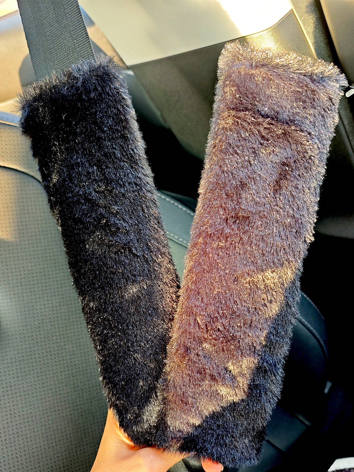 2pcs Winter Warm Short Plush Shoulder Protection, Warm And Anti Strangulation Seat Belt Protective Cover