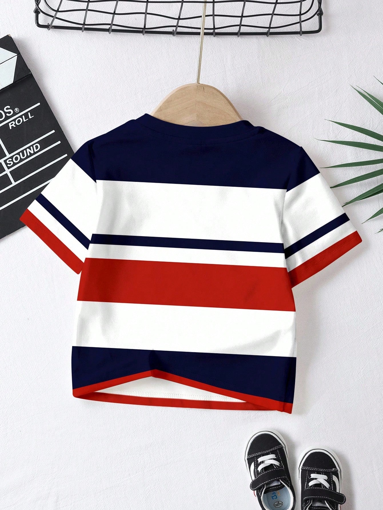 3pcs/Set Baby Boy Casual Short Sleeve T-Shirts,Blue And White Stripe,Summer,Page Boy Classic Colorblock Graphic Printed Tee,Cool Campus Style Tops