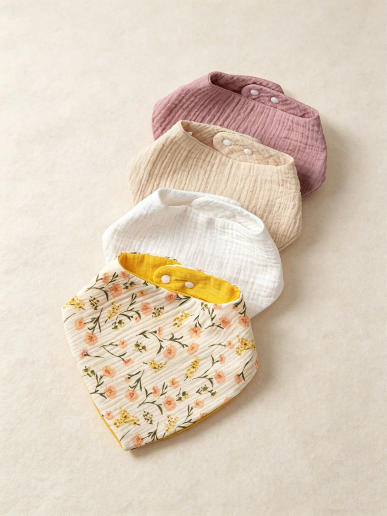 4pcs Baby Bibs, Drool Cloths, Crinkle Fabric, Soft Skin-Friendly Breathable, Suitable For Newborns, Solid Color, Unisex