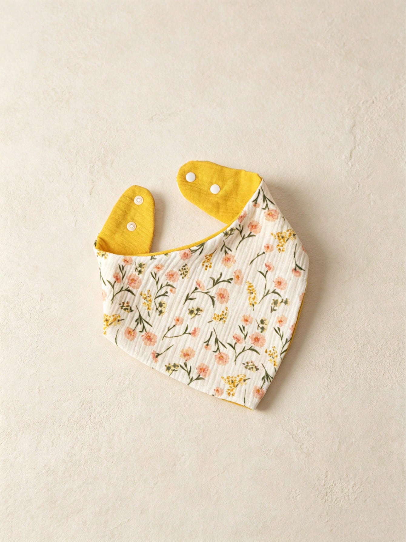 4pcs Baby Bibs, Drool Cloths, Crinkle Fabric, Soft Skin-Friendly Breathable, Suitable For Newborns, Solid Color, Unisex