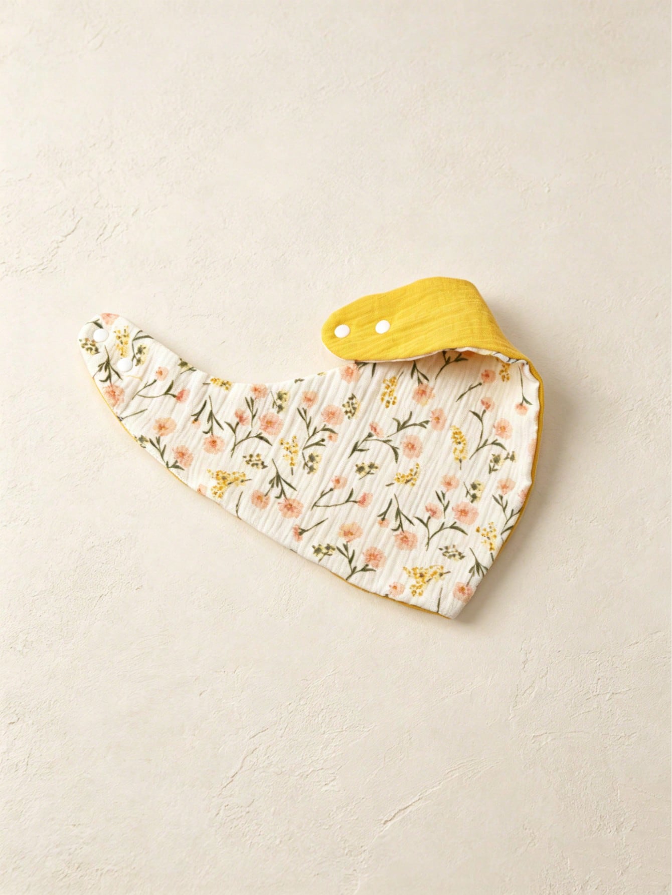 4pcs Baby Bibs, Drool Cloths, Crinkle Fabric, Soft Skin-Friendly Breathable, Suitable For Newborns, Solid Color, Unisex