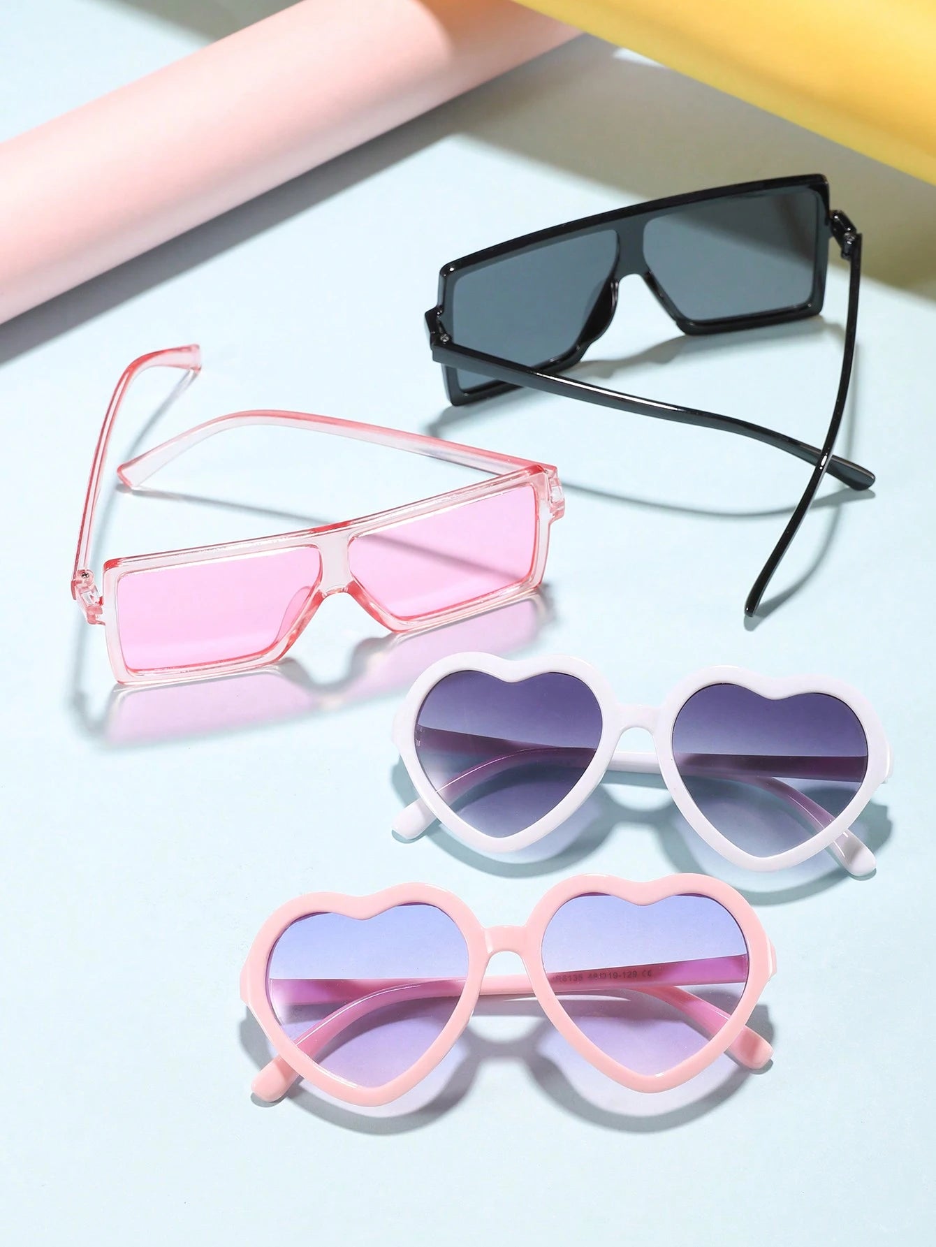 4pcs/Set Children's Eyeglasses, Suitable For 4-8 Years Old, Heart-Shaped And Square Frames Fashion Glasses, Suitable For Daily Outings And Dress Up