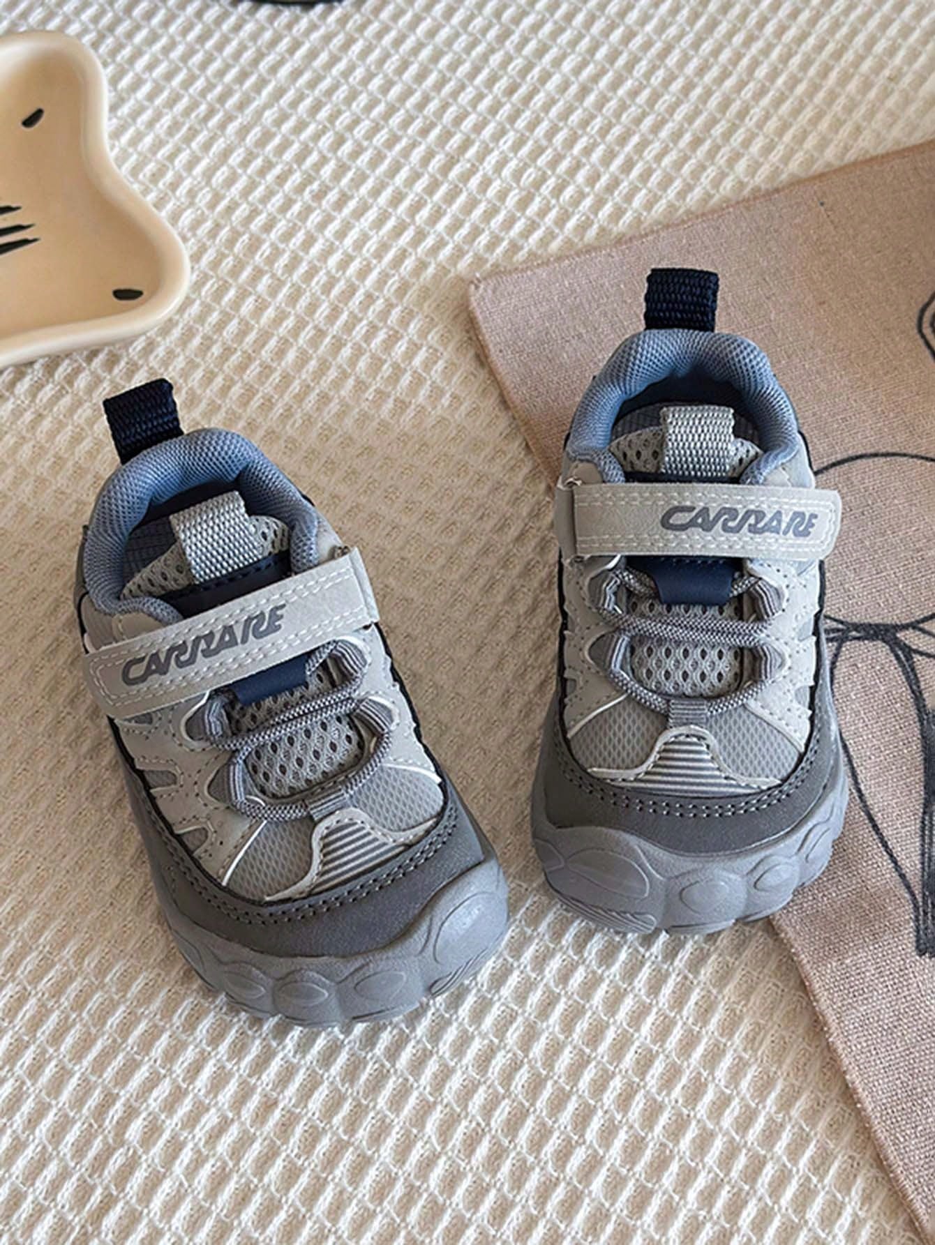All-Season Kids Colorblock Mesh Hiking Shoes, Unisex Baby Hook & Loop Casual Sports Shoes, Soft Sole Non-Slip Outdoor Children's Shoes