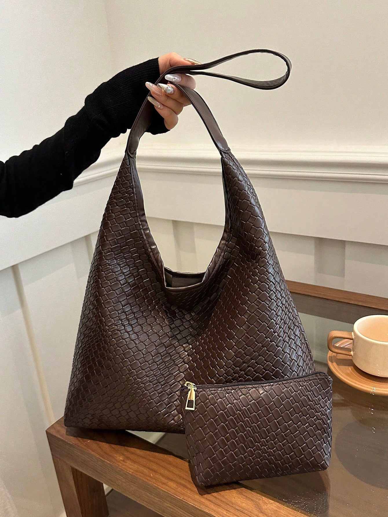 Artsy Woven Minimalist Tote Bag, 2024 Fashion Retro Casual Design Chic Large Capacity Shoulder Crossbody Bag For Women, Cross-Border E-Commerce