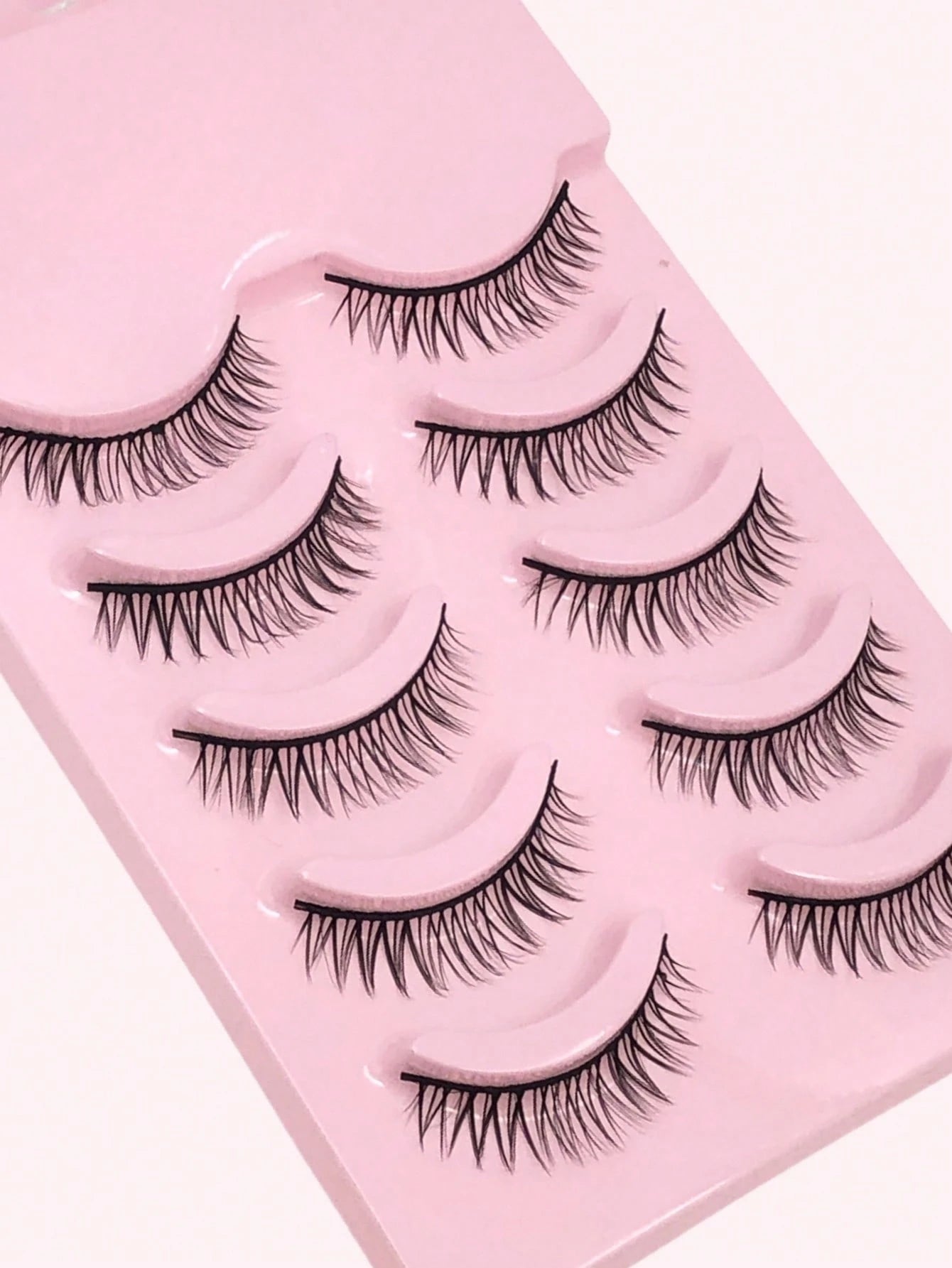 Asiteo 5 Pairs Manga Lash Natural Lightweight Criss-Cross Fairy Soft Short 3D Full Strip False Eyelashes