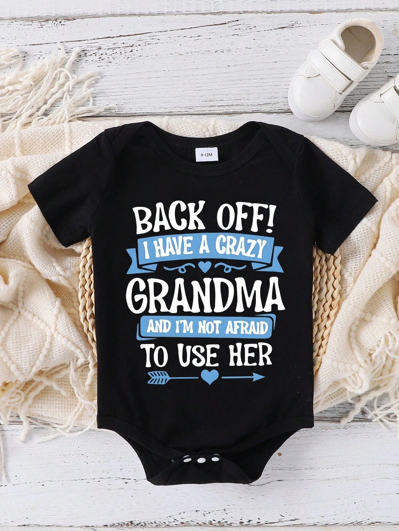 Baby Boy Casual Cute Funny Letter Slogan "BACK OFF I HAVE A CRAZY GRANDMA" Graphic Bodysuit, Minimalist Short Sleeve Print Summer Beach Black N White