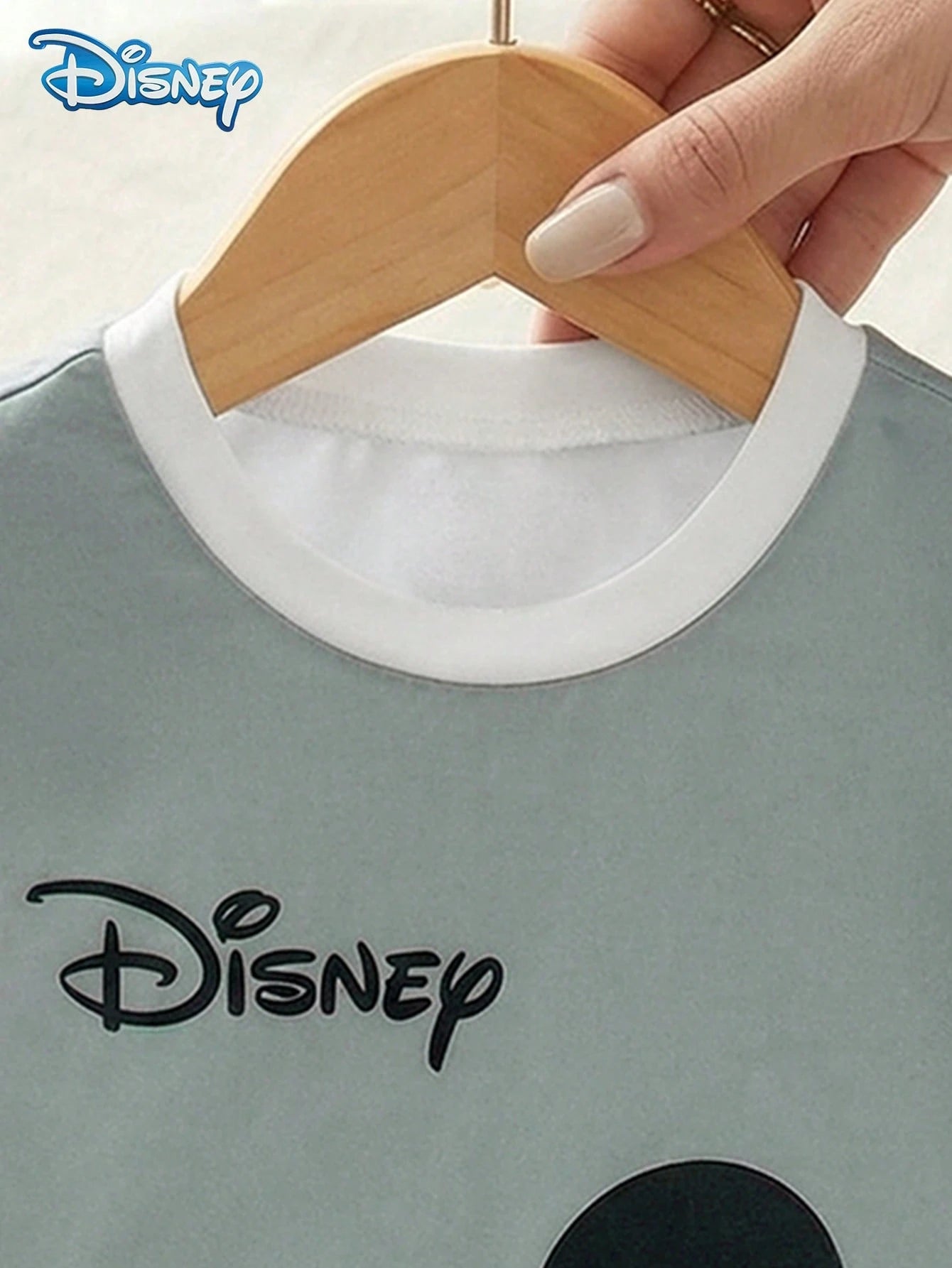 Baby Boy T-Shirt Set, Summer Disney Fresh Cartoon Style, Fitted Round Neck Color Block Mickey Mouse Print Short Sleeve T-Shirt + Striped Shorts 2-Piece Set, Casual Daily Wear, Travel, Vacation, Suitab