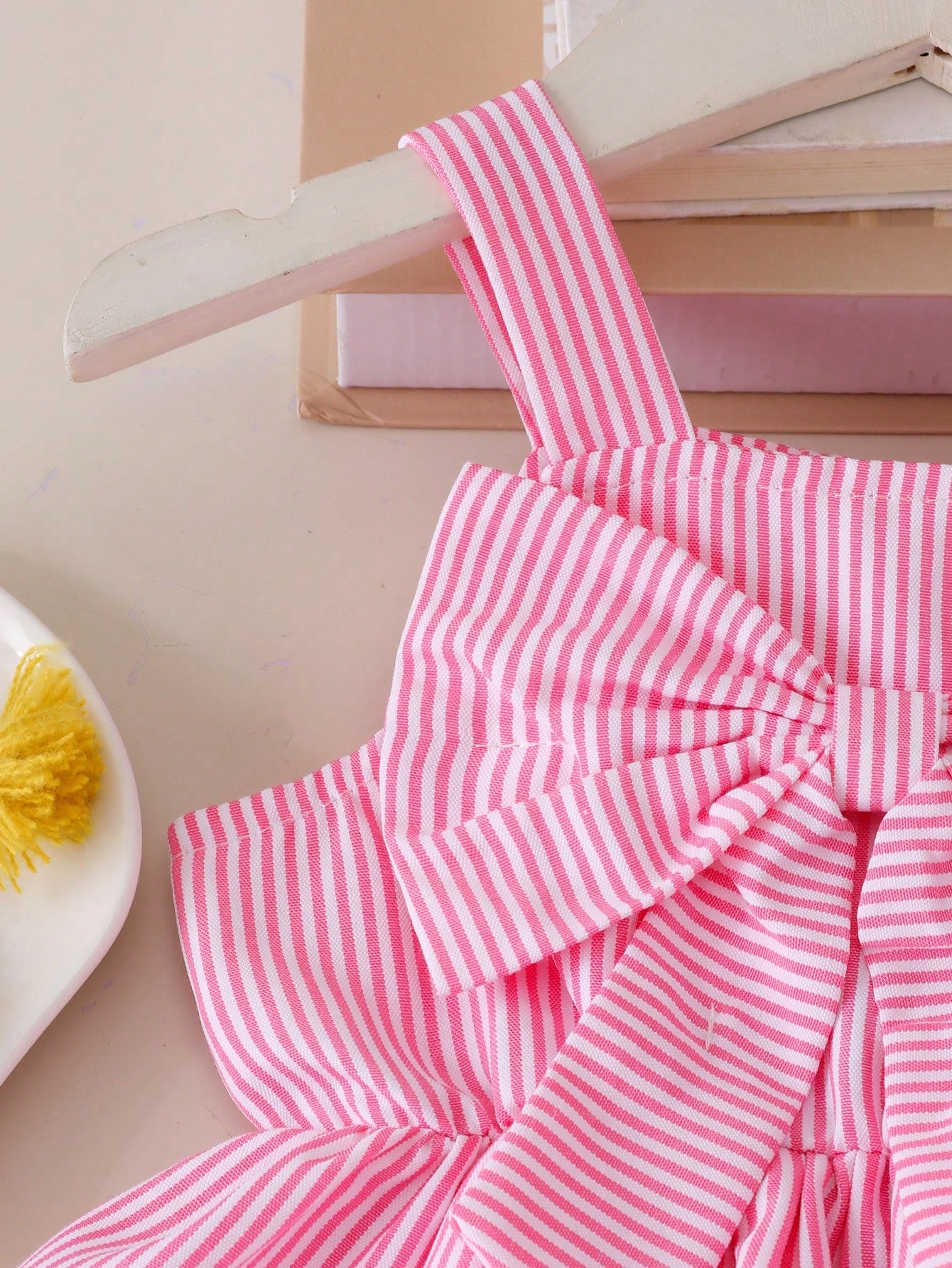 Baby Girl Striped Bow Decor Ruffle Camisole Top + Bowknot Denim Shorts Set, Sweet Summer Outfit