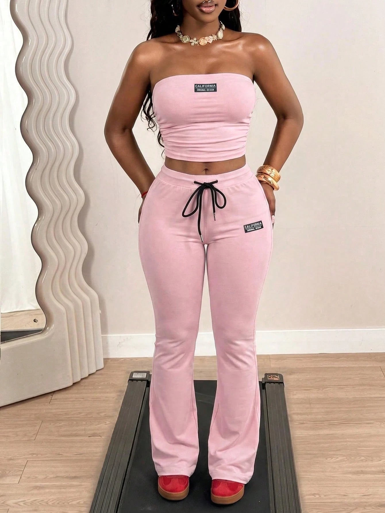 BamGleam New Summer Casual Street Style Sexy Fit Insignia Decorated Tube Top + High Waisted Flared Pants Women's Two-Piece Set. Suitable For Valentine's Day, Date, Party, Party, Holiday, Concert, Sexy