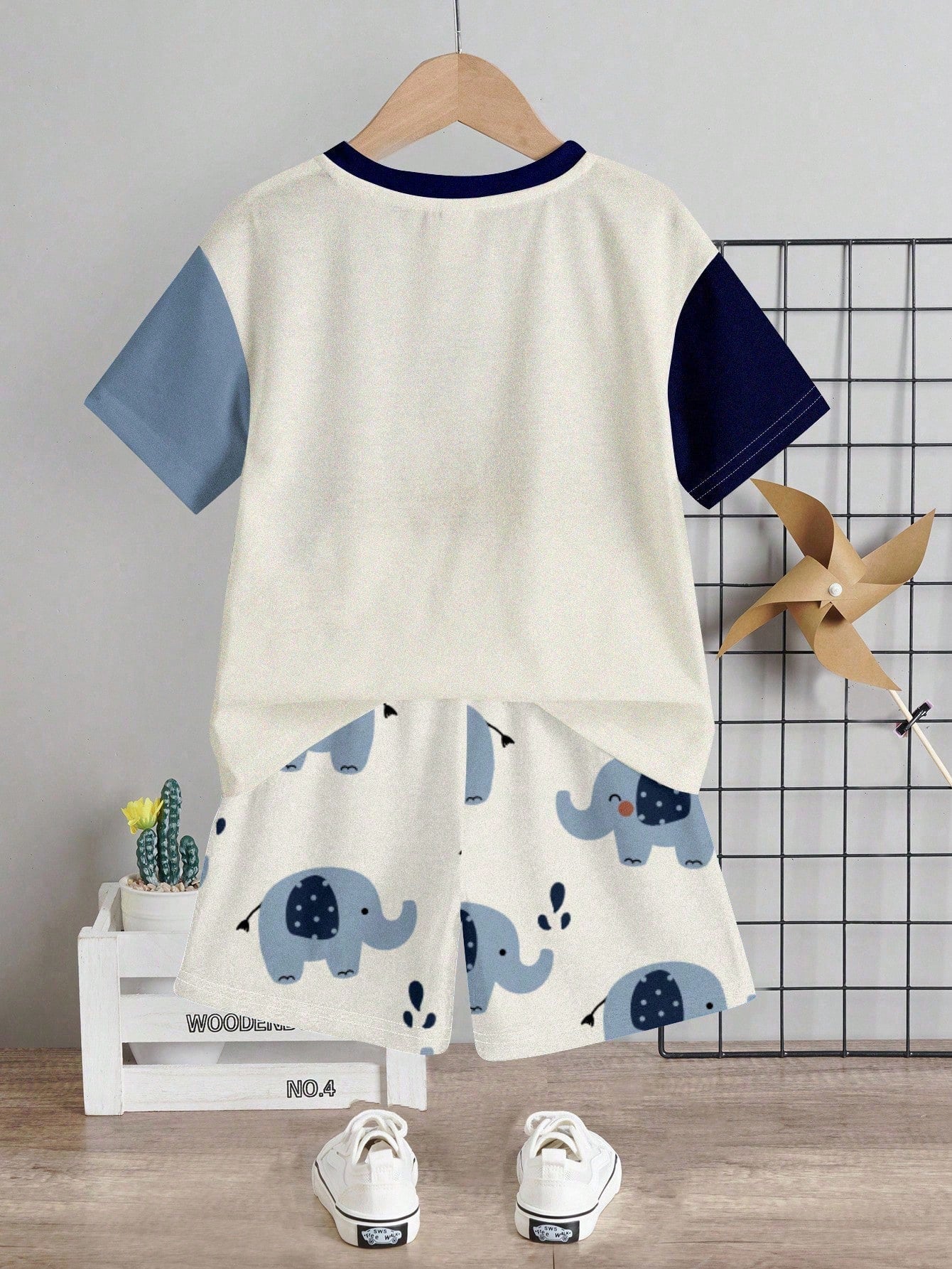 Bubblio Baby Boy 2pcs/Set Turquoise Summer Casual Cute Beach Shorts Suit,PUPPIES Graphic Round Neck Short Sleeve Tee,Everyday Basic Kids' Choice Collection