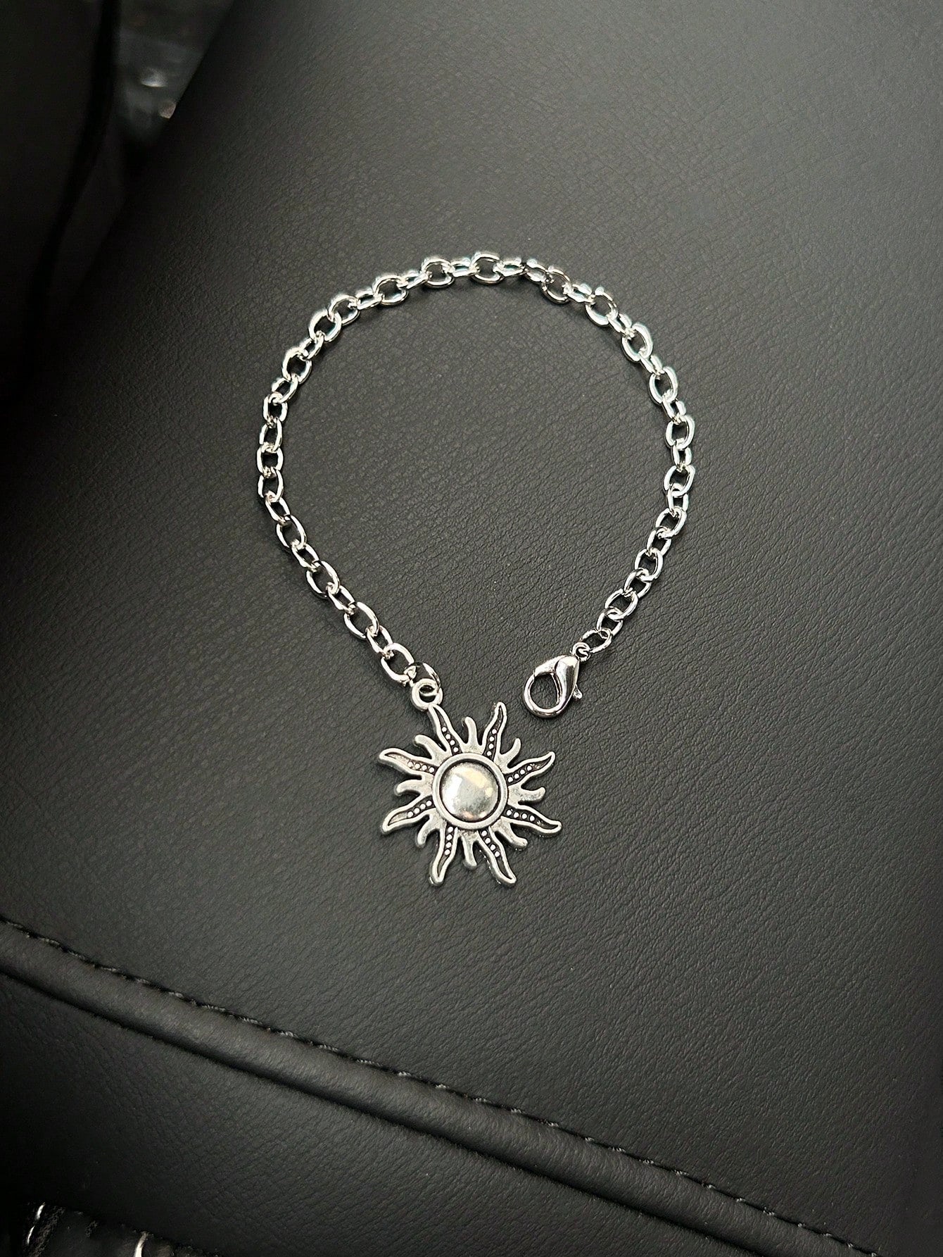 Car Hanging Ornament Bohemian Spiral Sun Silver-Tone Chain, Car Steering Wheel Decoration, Can Also Be Used As Bracelet, Niche Jewelry