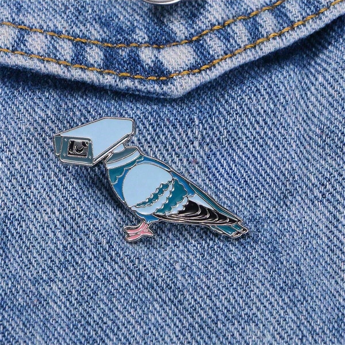 Cartoon Cute Pigeon Camera Enamel Pin Custom Decorative Brooches Ornaments Lapel Bag Badges Jewelry Gifts Pin
