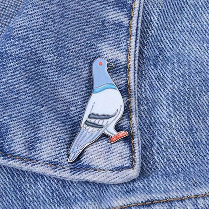 Cartoon Cute Pigeon Camera Enamel Pin Custom Decorative Brooches Ornaments Lapel Bag Badges Jewelry Gifts Pin