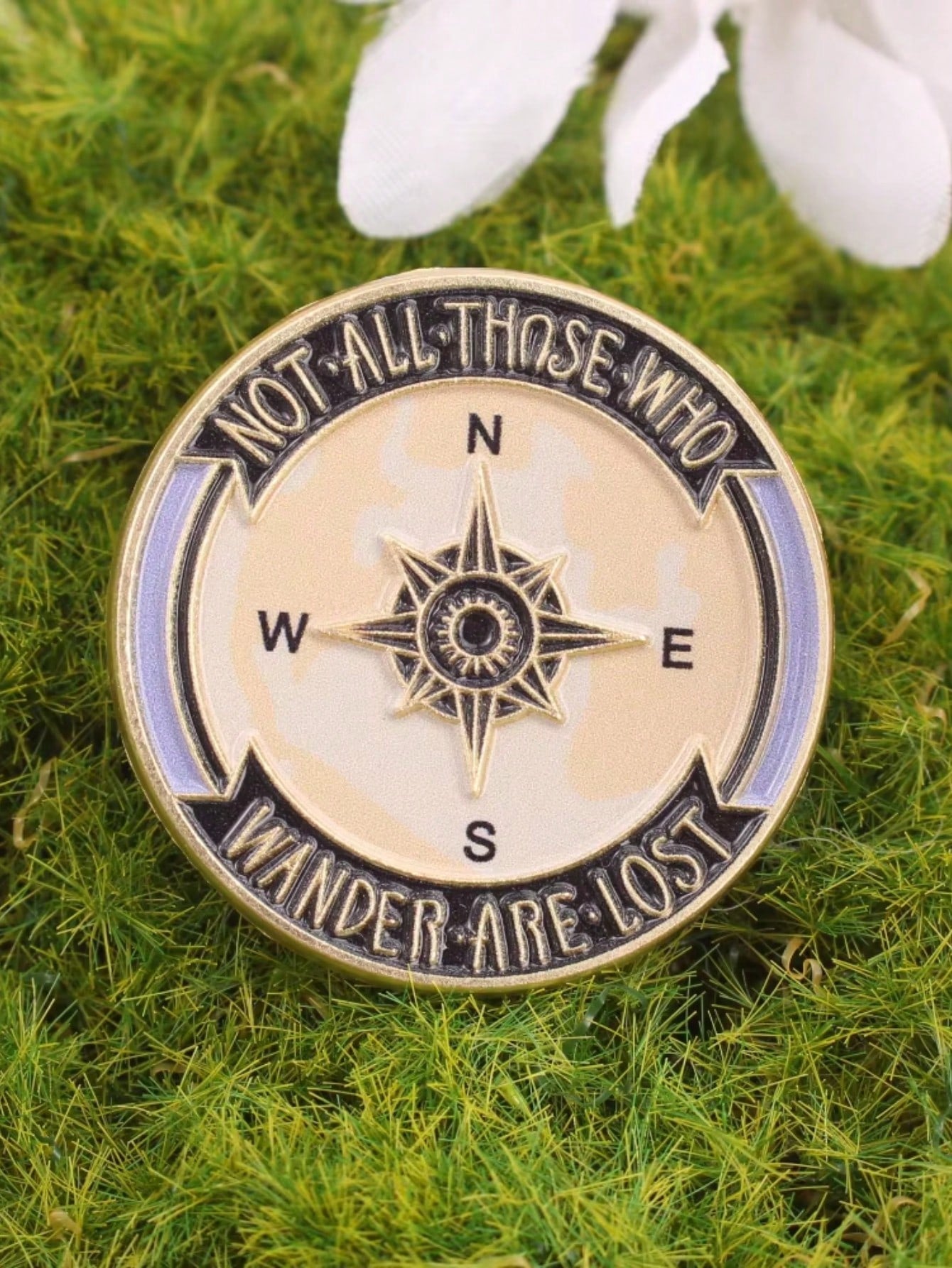 Cartoon Style, Compass Pattern Enamel Brooch Badge Brooch Bag Clothing Lapel Classic Cartoon Jewelry Pin For Clothes Bag Charm Backpack For School Office Accessories Shirts Jacket Christmas Halloween