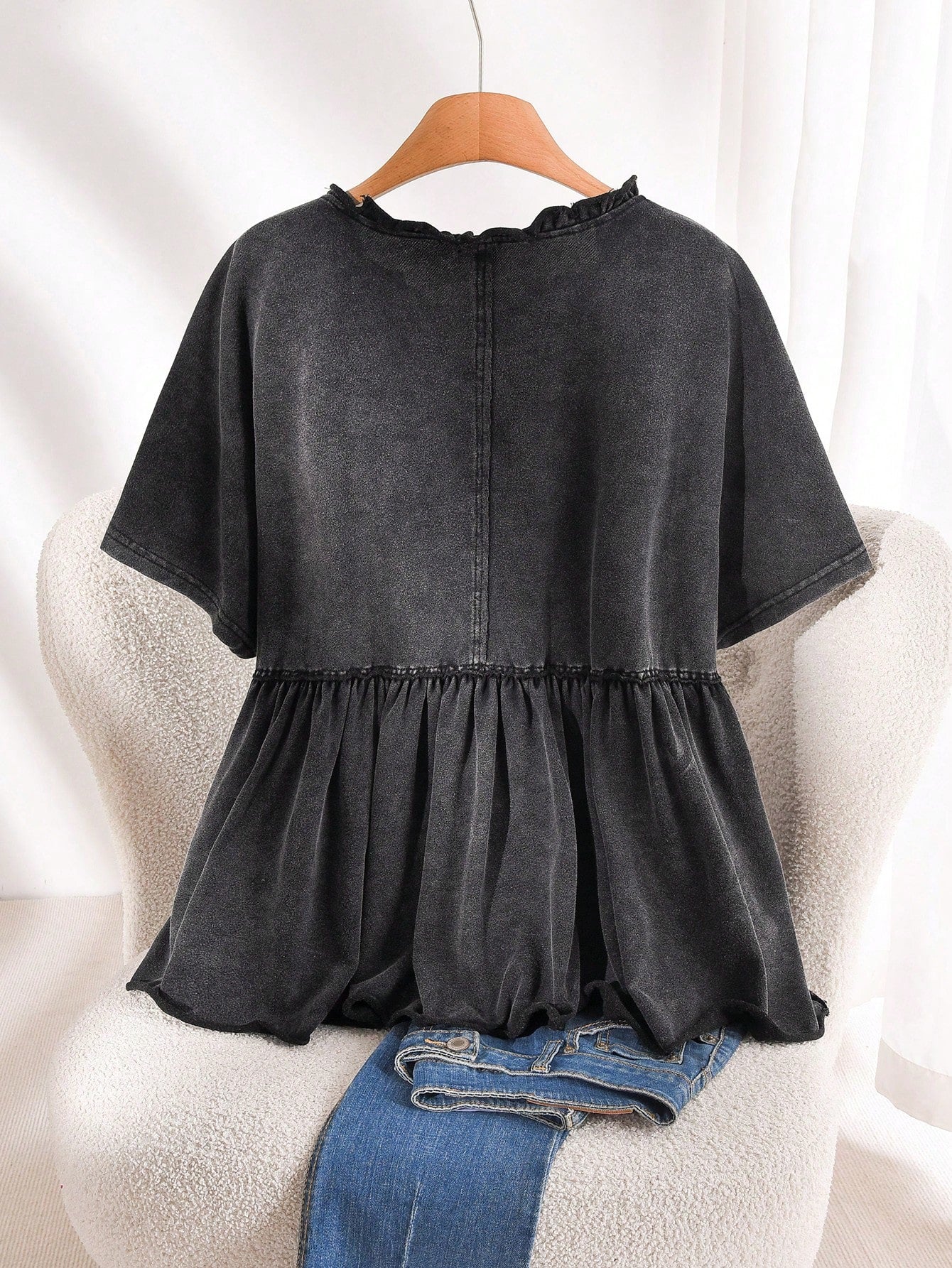 CosyJoli Plus Size Women's Casual T-Shirt, Distressed Washed T-Shirt, Short Sleeve Tee Cute Black Tops Black Babydoll Top