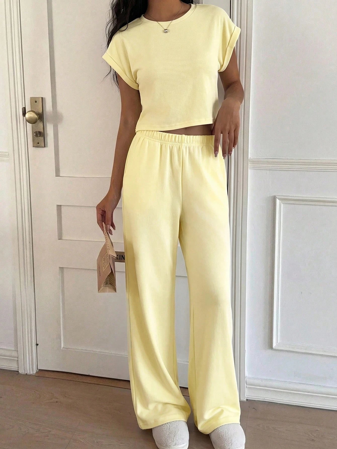 CovetEZ Pale Yellow Knit Women's Loungewear Set, Minimalist Casual Daily Top And Pants,Vacation Outfits Women Lounge Summer