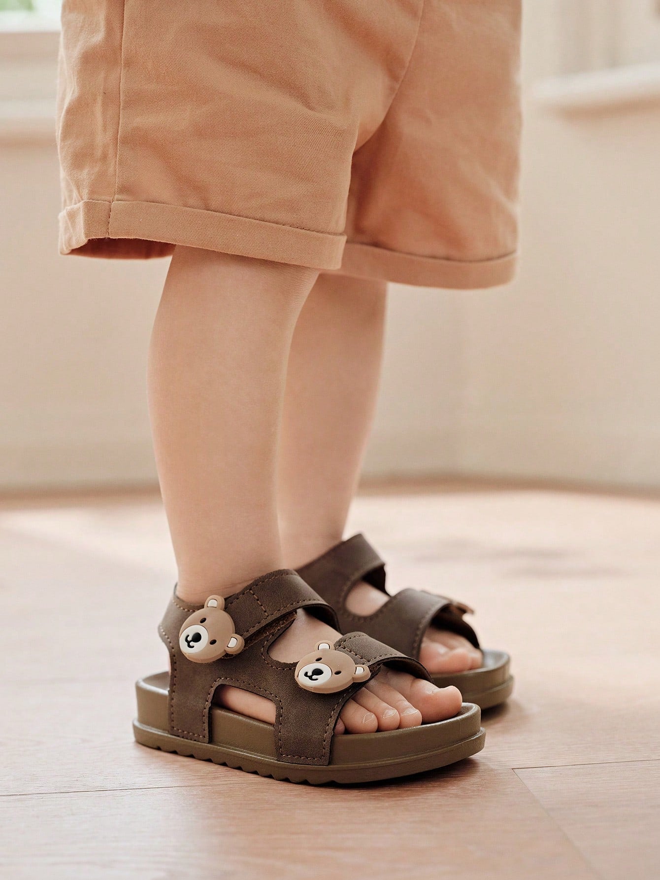 Cozy Pixies 1 Pair Cute Bear Decor Soft Bottom Lightweight Casual Sandals For Baby Boys, Summer