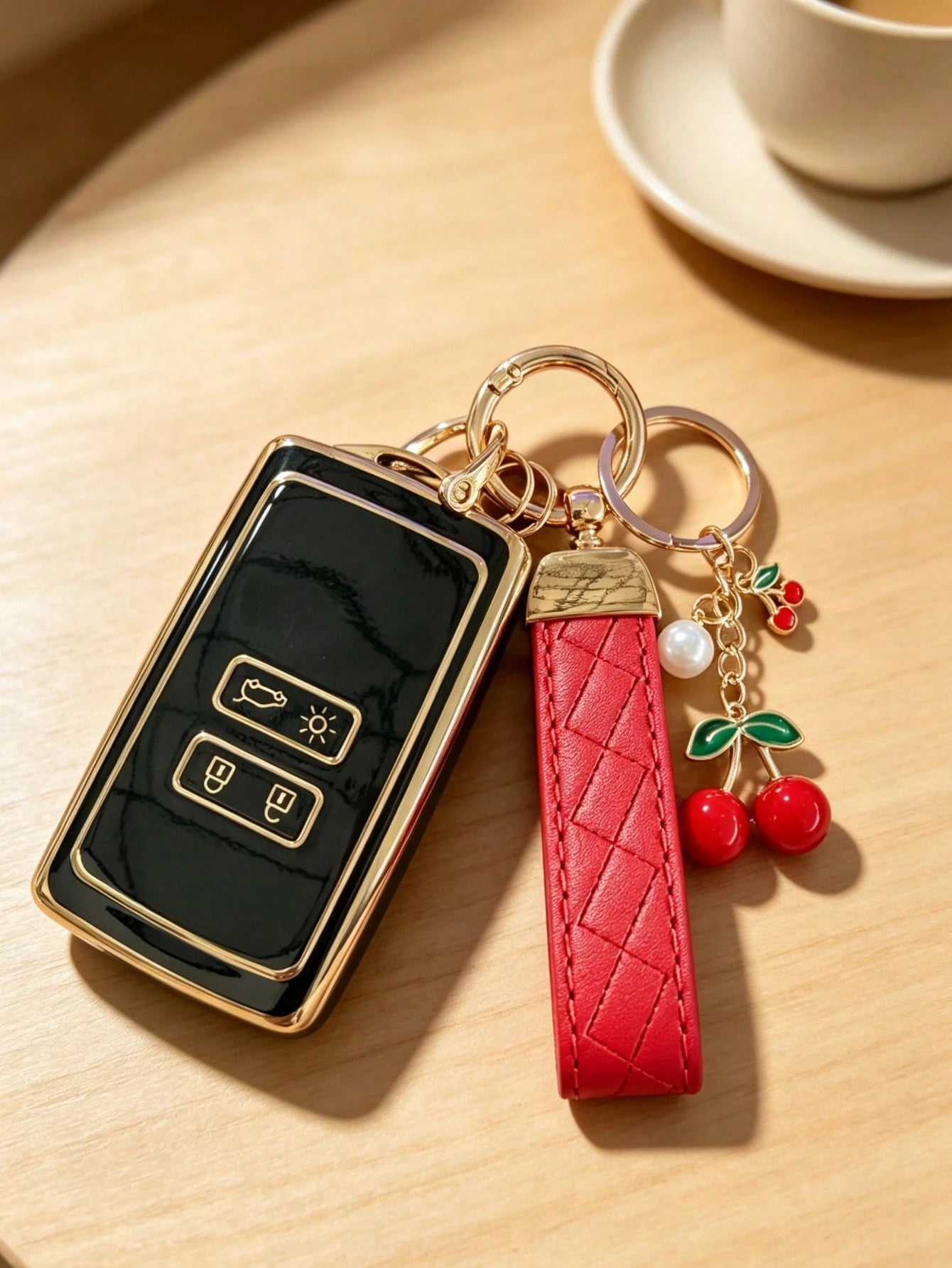 Creative Cherry Pendant Key Lanyard TPU Soft Shell Car Remote Key Cover Suitable For Renault Koleos Kadjar Captur Megane Space Clio Zoe Scenic 4 Arkana Dacia Sandero Key Bag
