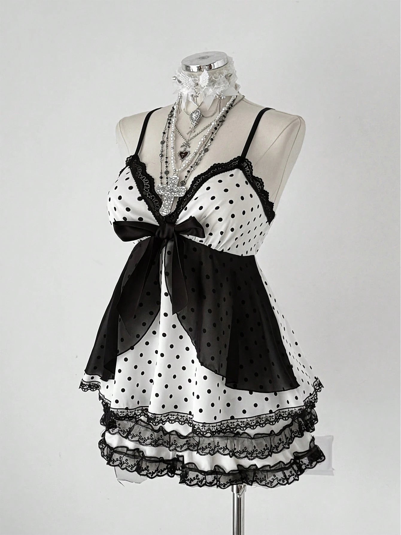 CURVE+ Plus Size Elegant Polka Dot Camisole With Bow, Suitable For Spring/Summer Vacation