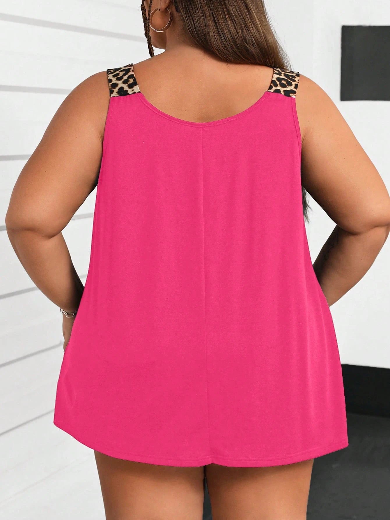 CURVE+ Plus Size Sleeveless Crew Neck Pocket Patchwork Leopard Print Basic Loose Camisole
