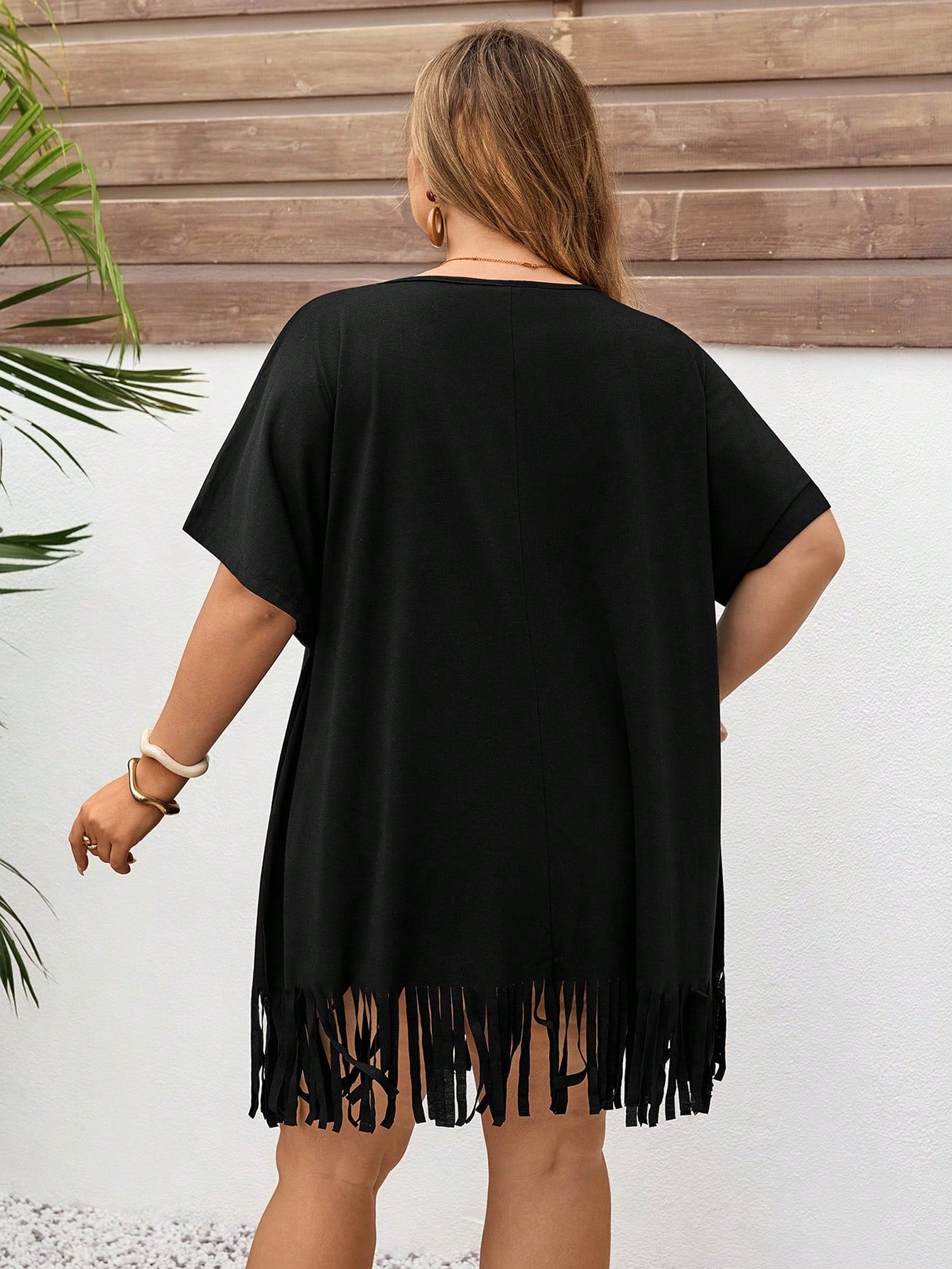 CURVE+ Plus Size V-Neck Floral Print Loose Beach Cover Up, Suitable For Summer Beach Vacation, Bohemian Style