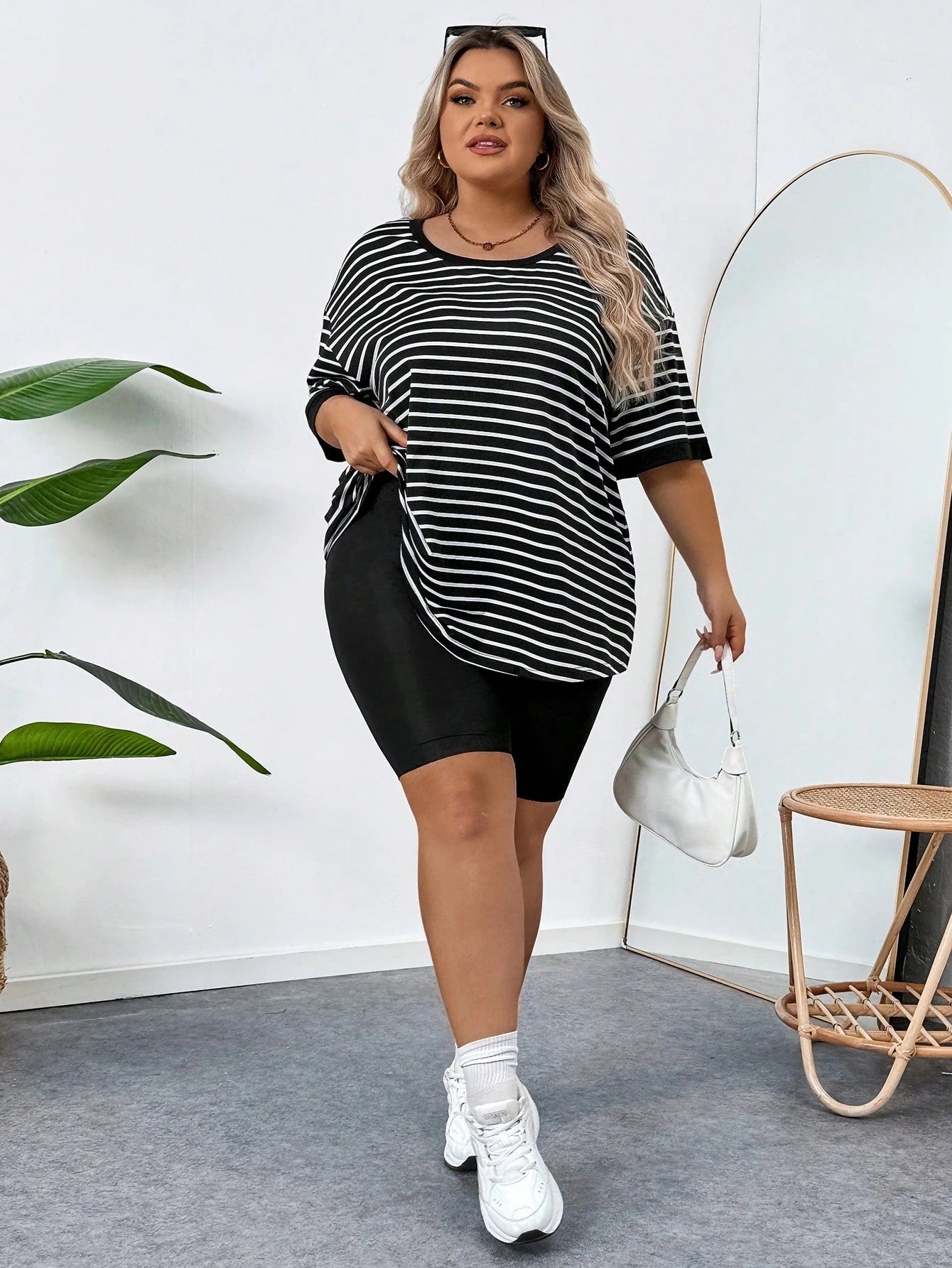 CURVE+ Plus Size Women's Casual Striped & Printed Round Neck Drop Shoulder Short Sleeve Casual T-Shirt, Summer