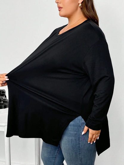 CURVE+ Plus Size Women's Spring/Autumn Fashion Casual Loose Comfortable Basic Black Short Sleeve T-Shirt With Hem Slit, Minimalist Style, Everyday Top, Plus Size T-Shirt, Women's Airport Outfit