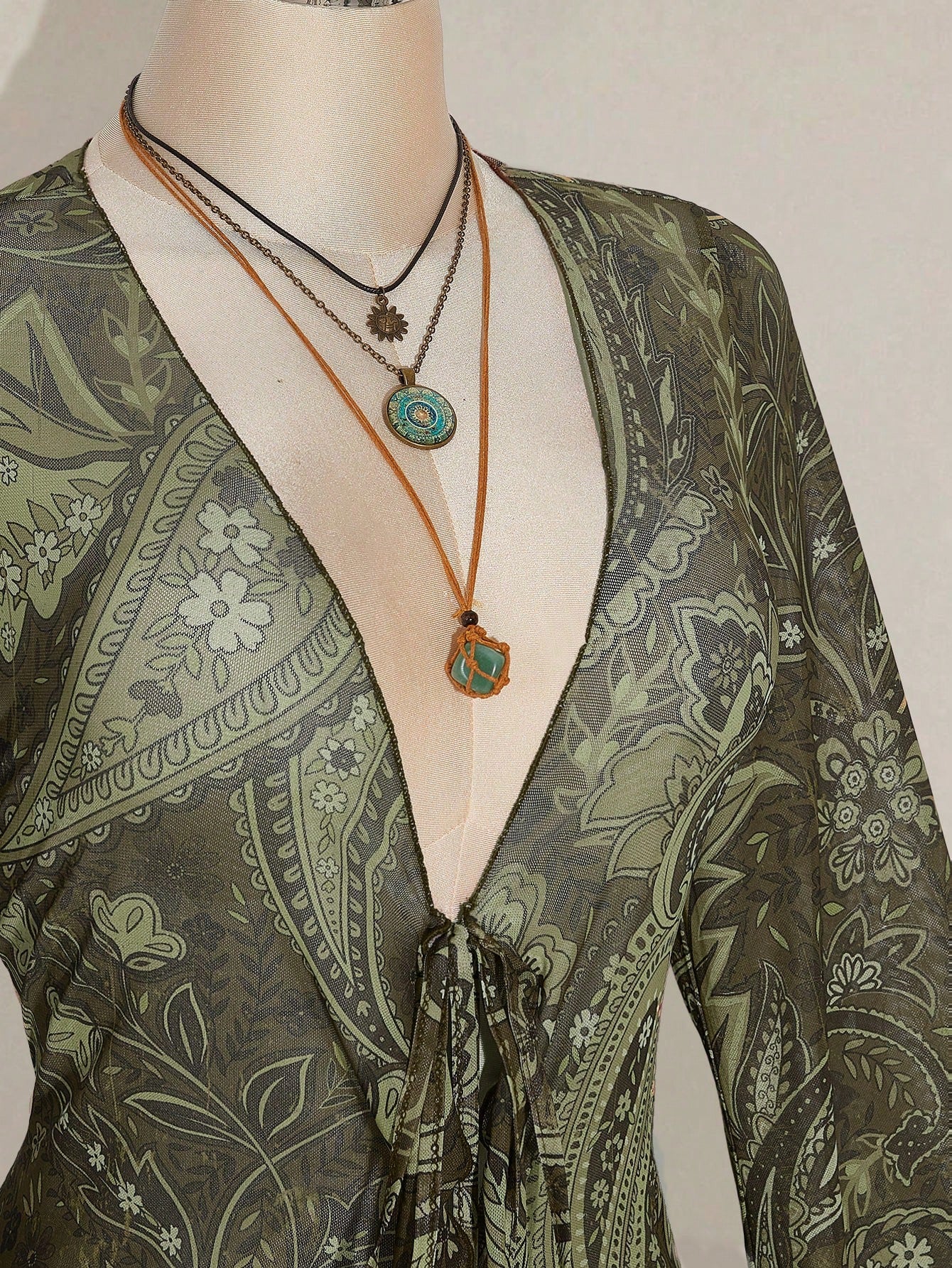 CURVE+ Plus Size Women's Summer Casual Boho Vacation Style Paisley Print Tie-Front Long Shirt Vacation Olive Green
