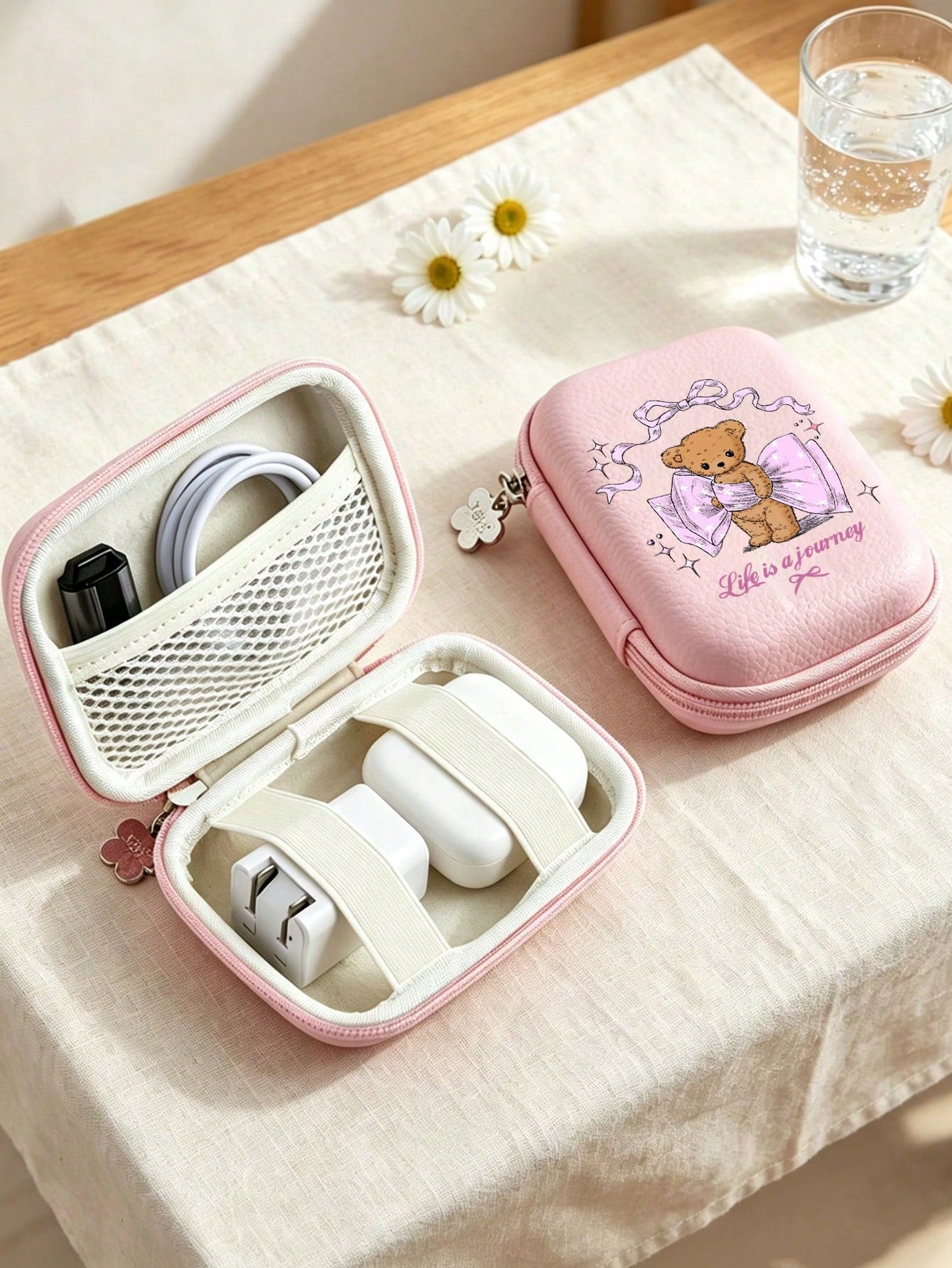 Cute Cartoon Bear Print Travel Digital Bag, Multi-Functional Zipper Pouch, Can Be Used As Camera Bag, Makeup Bag, Sanitary Napkin Storage Bag And Digital Accessories Bag; Waterproof Lightweight Large