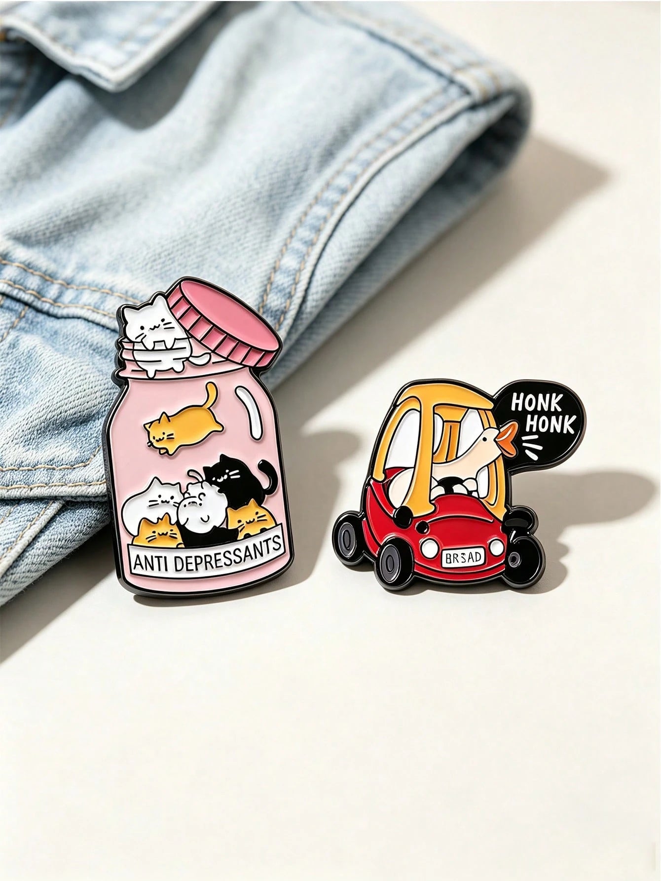 Cute Enamel Brooch Lapel Pin Badge Backpack Women's Brooch Clothing Gift Jewelry Fashion Accessory